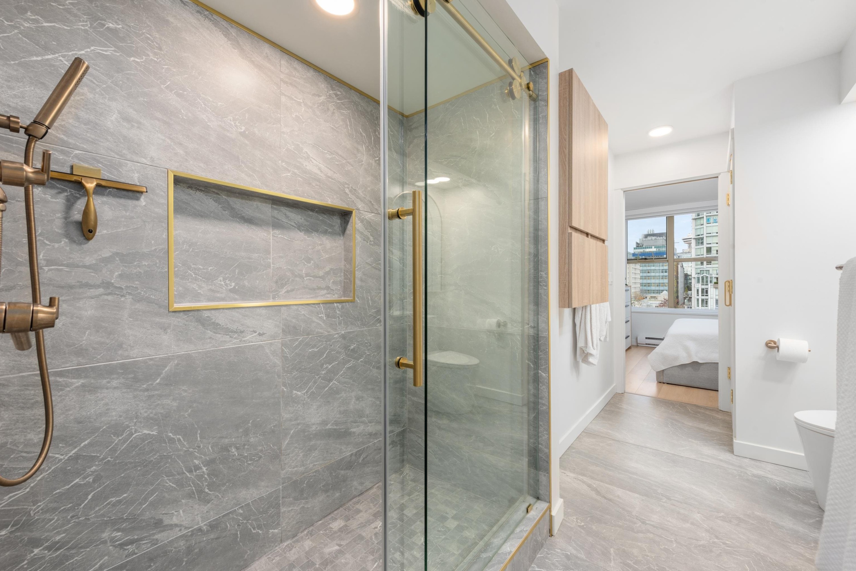 1203-969 Richards Street, Vancouver, BC