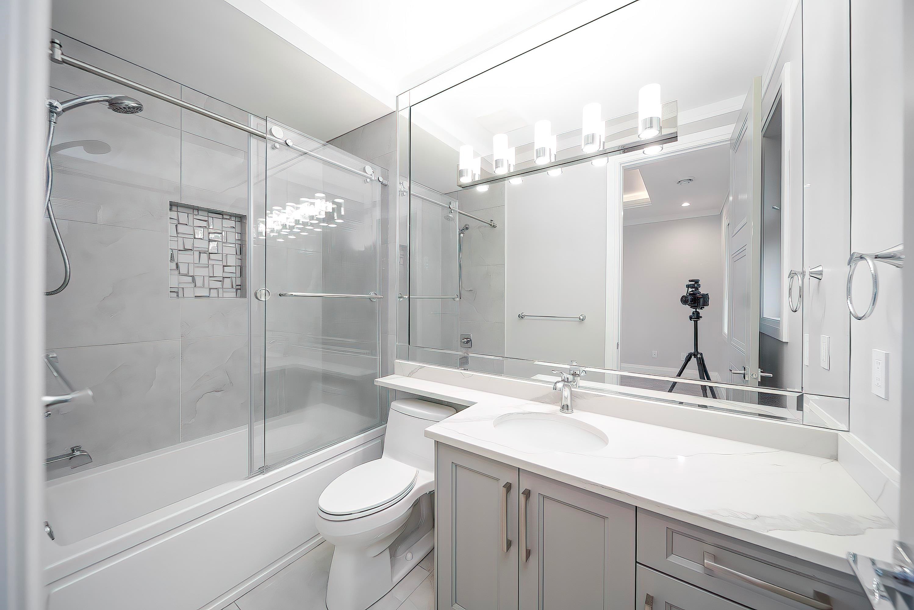 9631 Patterson Road, Richmond, BC