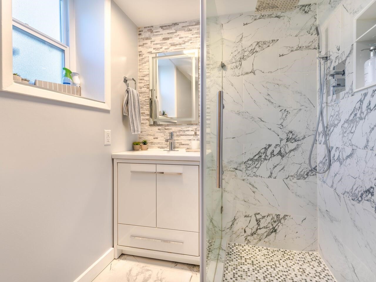 447 30Th Avenue E, Vancouver, BC