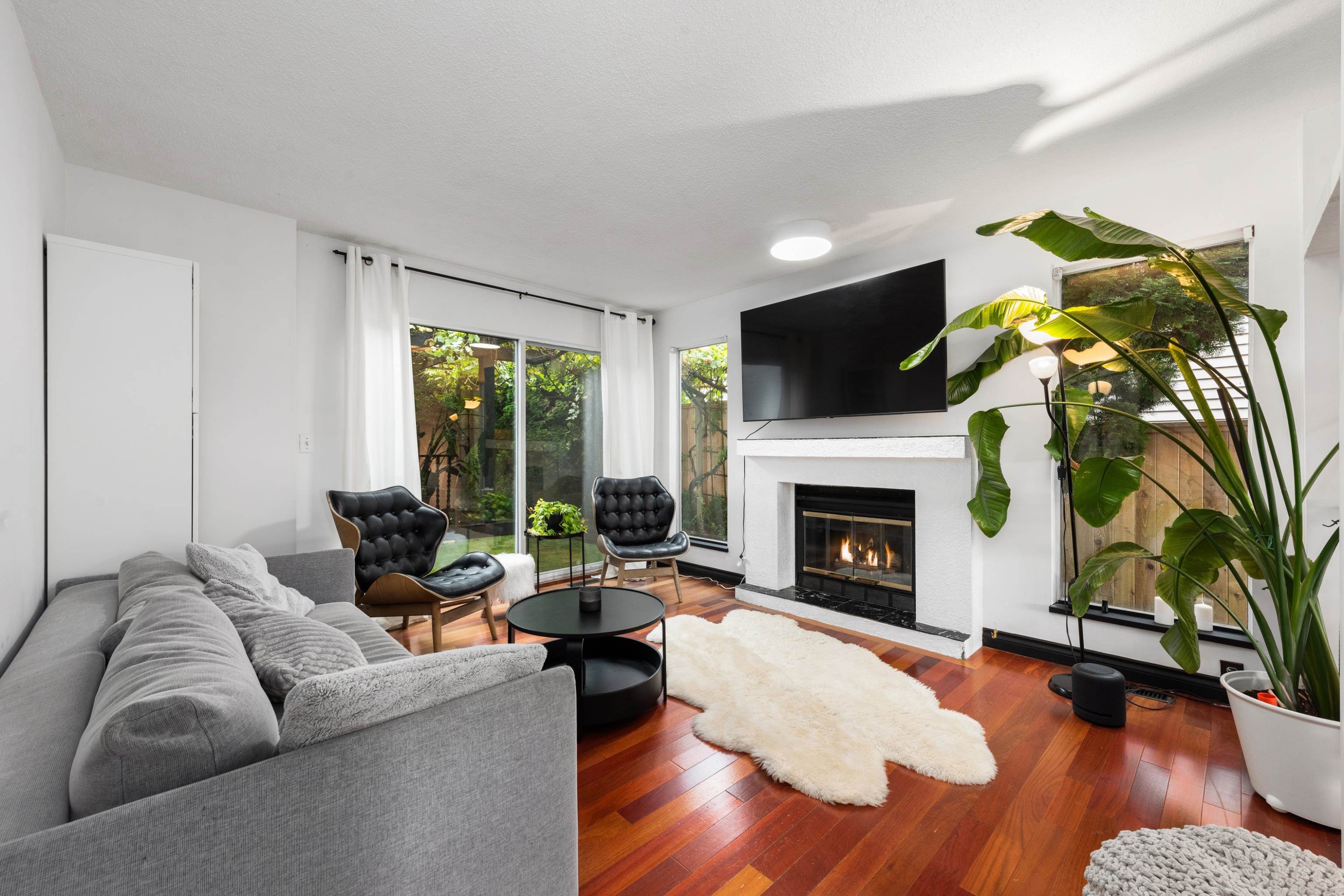 1128 Fraserview Street, Port Coquitlam, BC