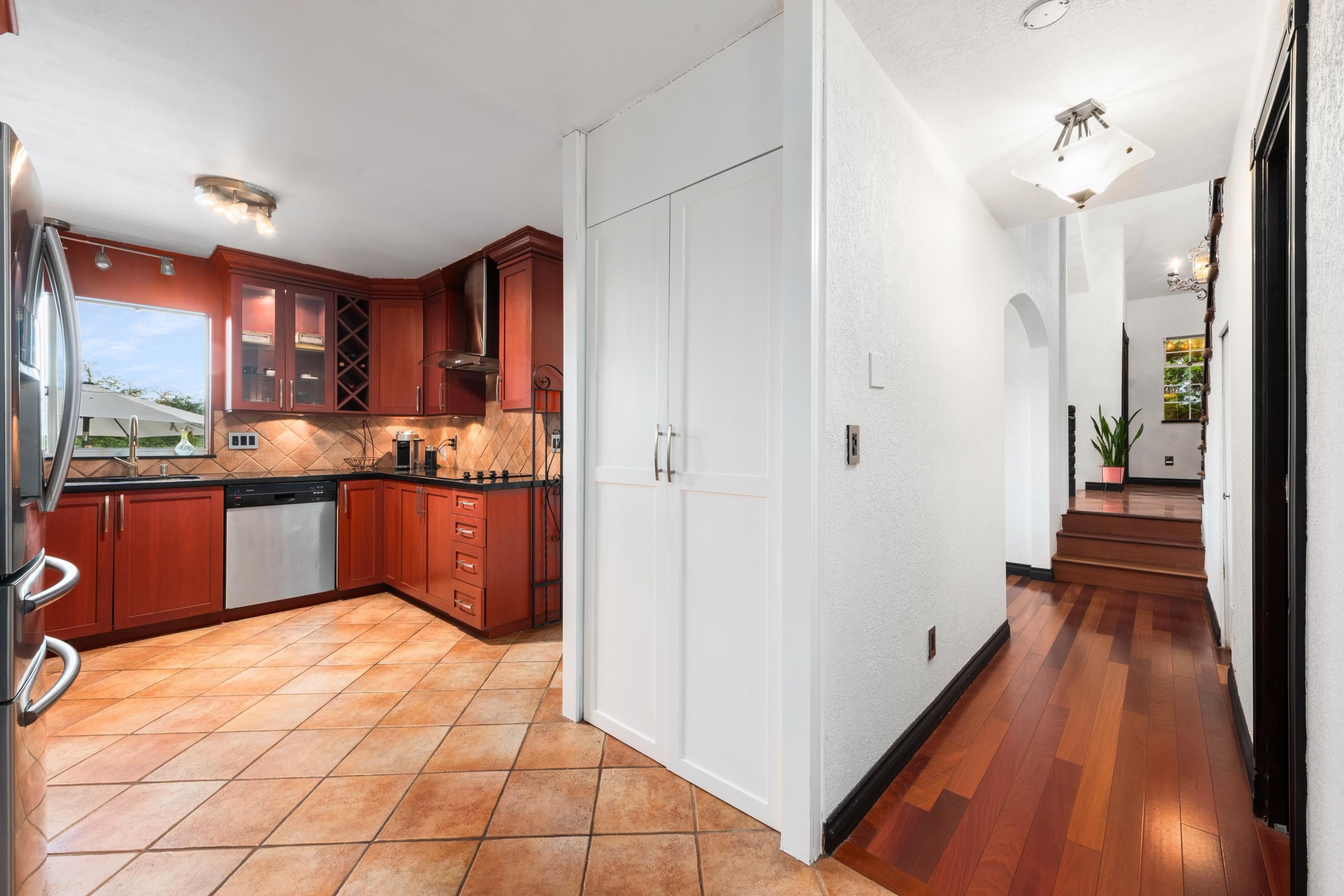 1128 Fraserview Street, Port Coquitlam, BC