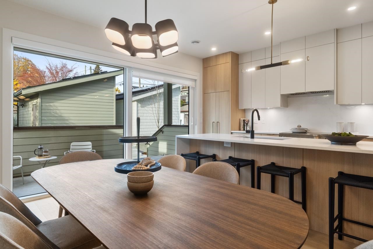1937 Templeton Drive, Vancouver, BC
