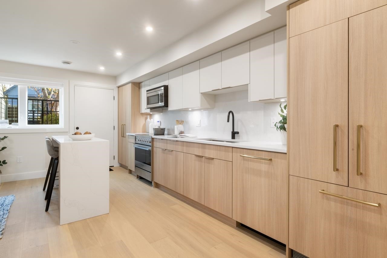1937 Templeton Drive, Vancouver, BC