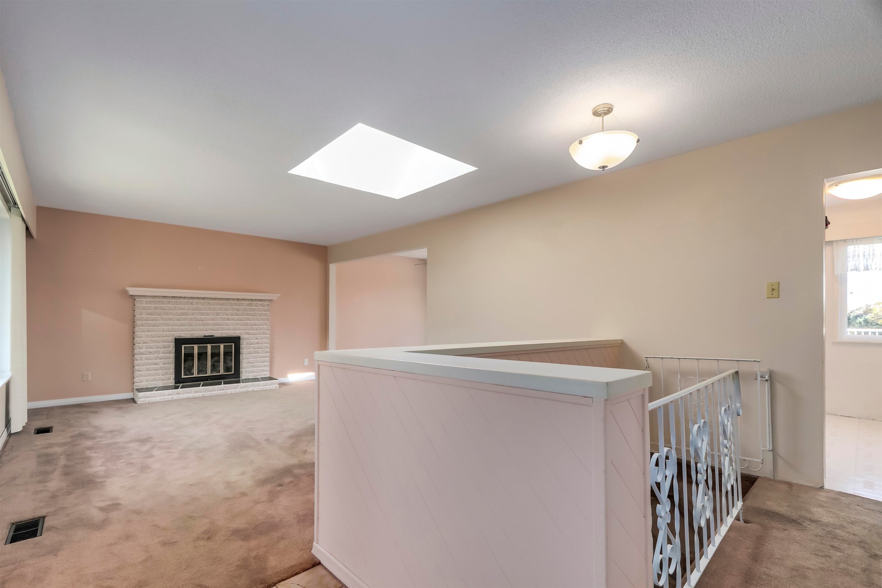 1011 Palmdale Street, Coquitlam, BC