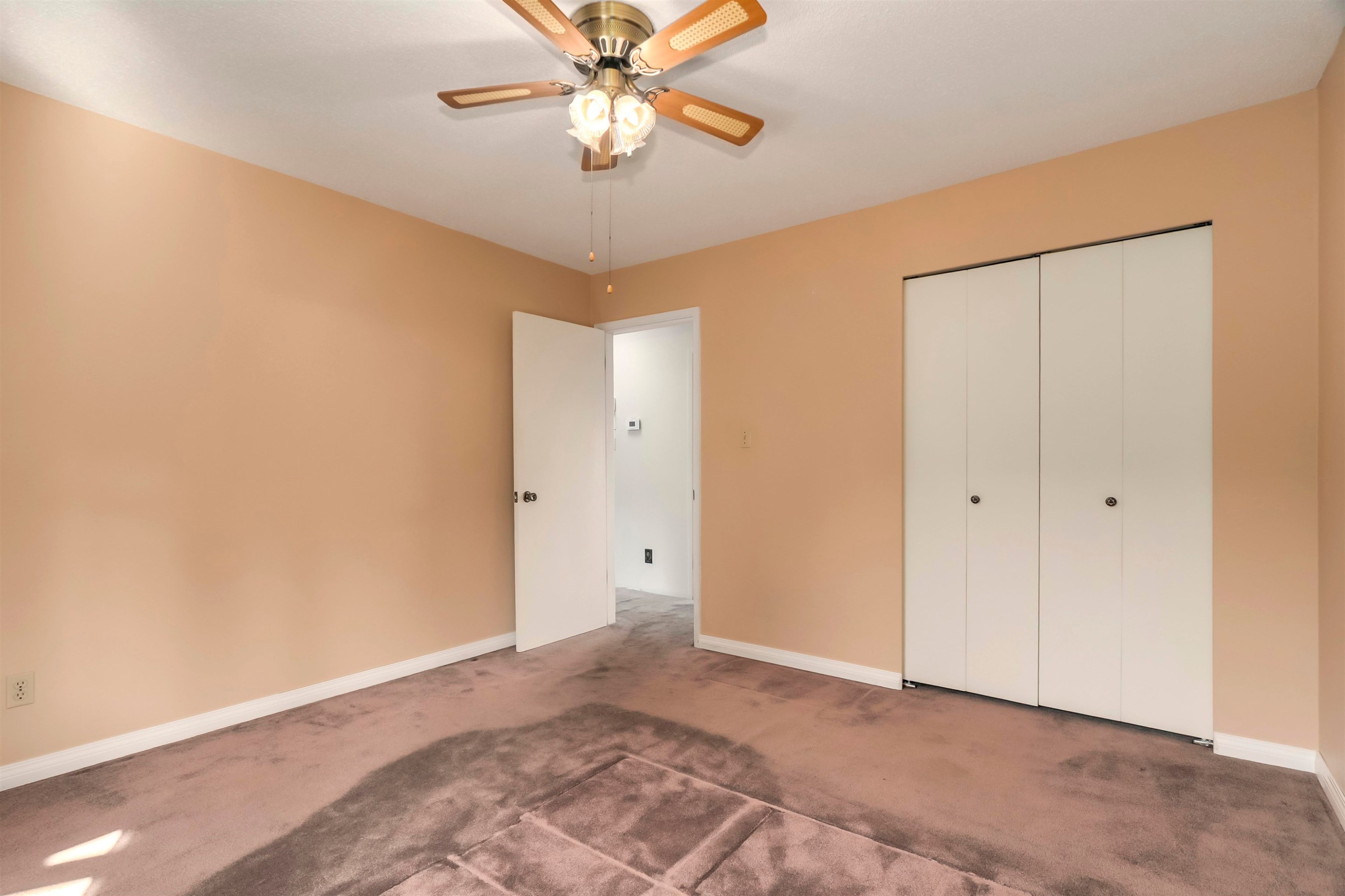 1011 Palmdale Street, Coquitlam, BC