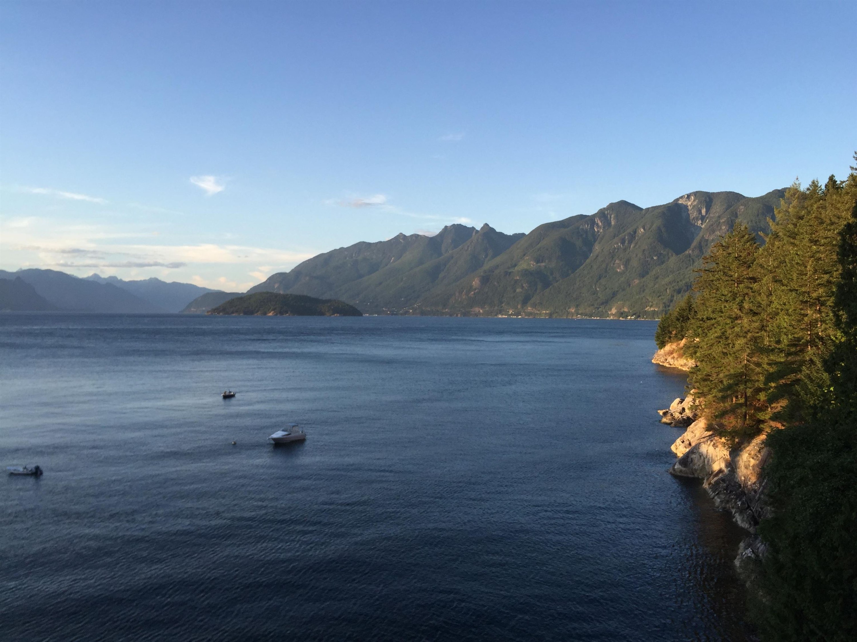 7145 Cliff Road, West Vancouver, BC