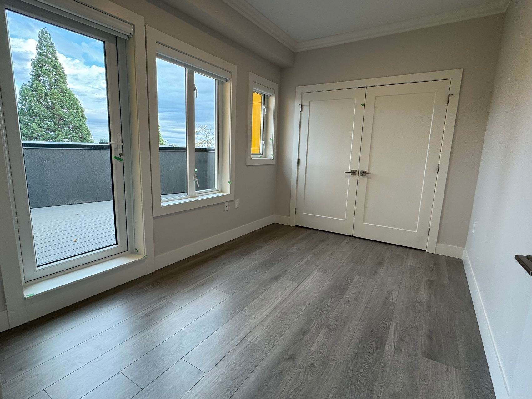 7555 Oak Street, Vancouver, BC