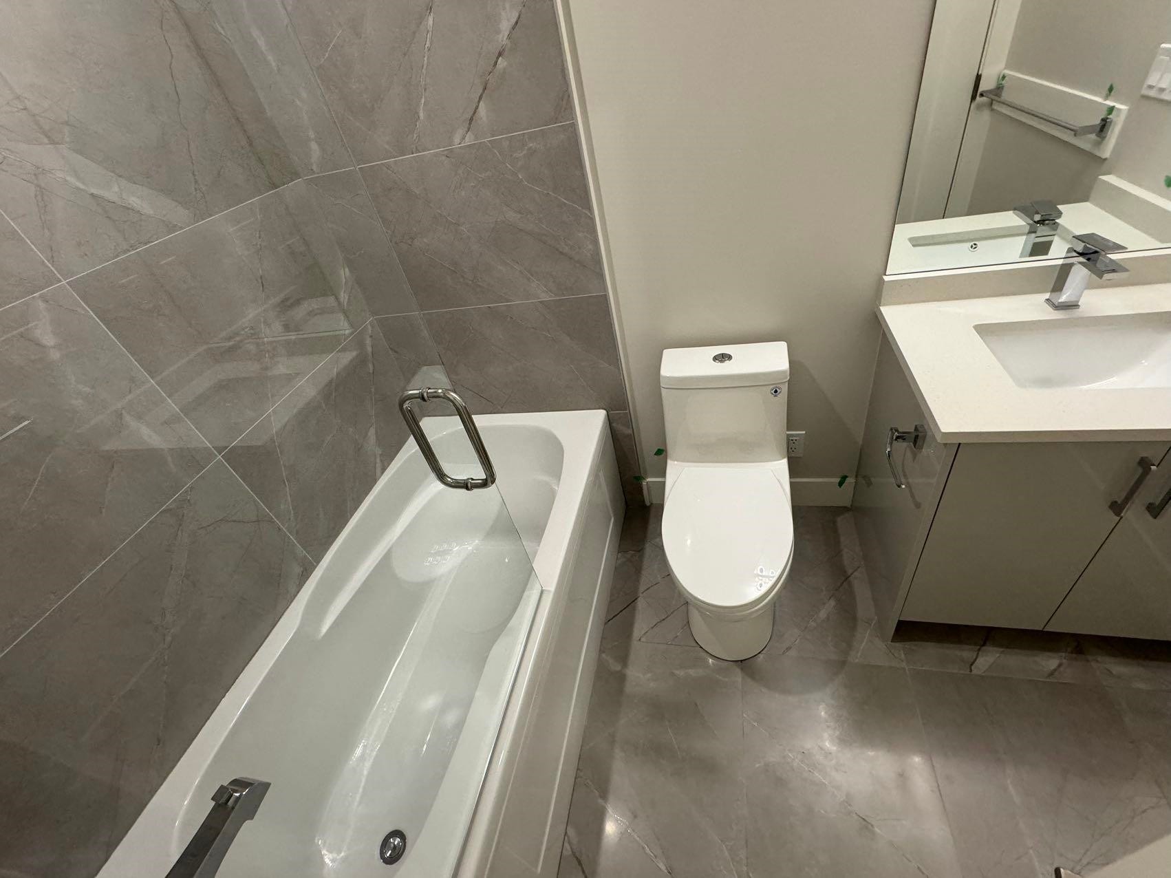 7555 Oak Street, Vancouver, BC