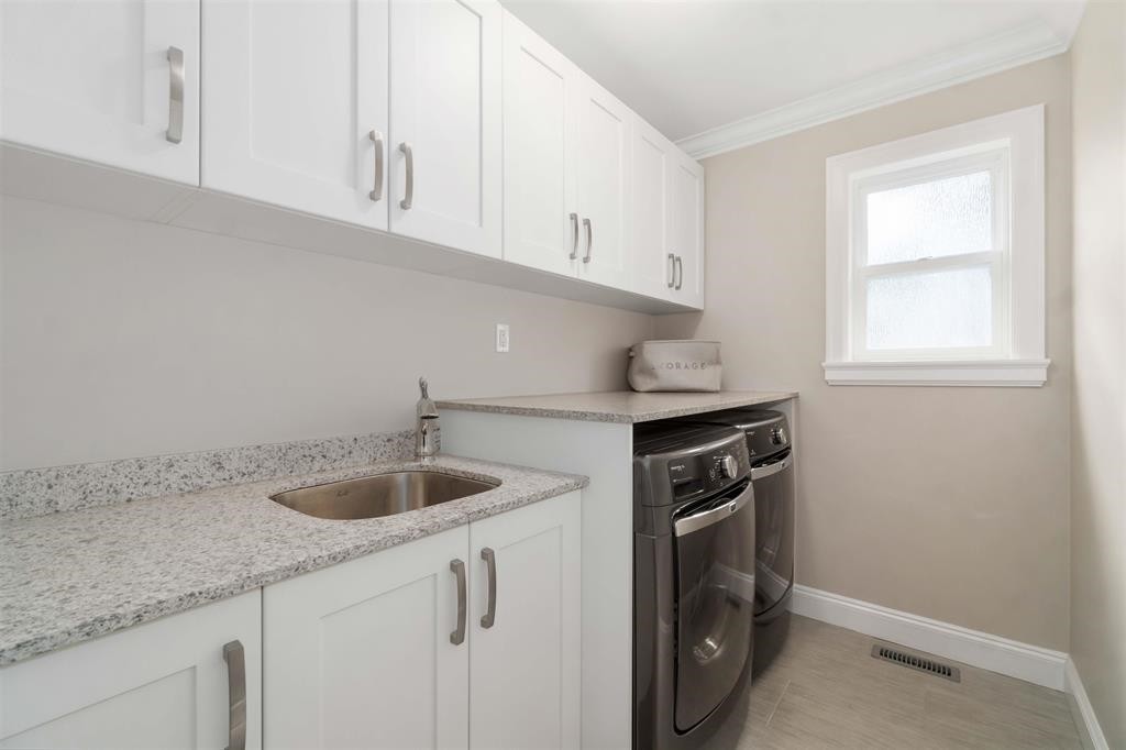 3459 Darwin Avenue, Coquitlam, BC