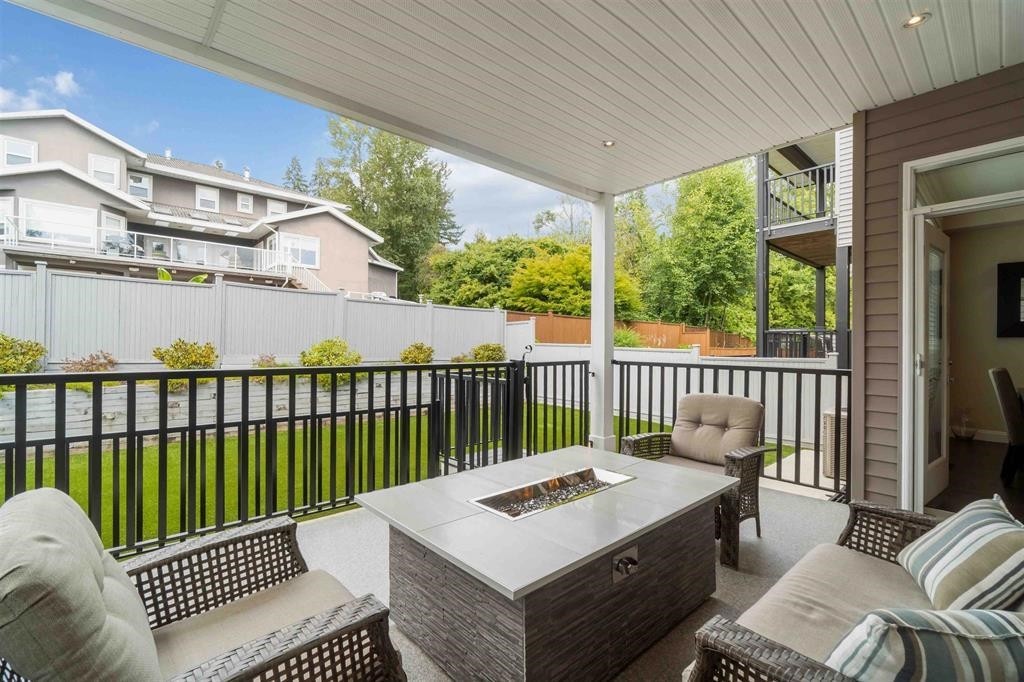 3459 Darwin Avenue, Coquitlam, BC