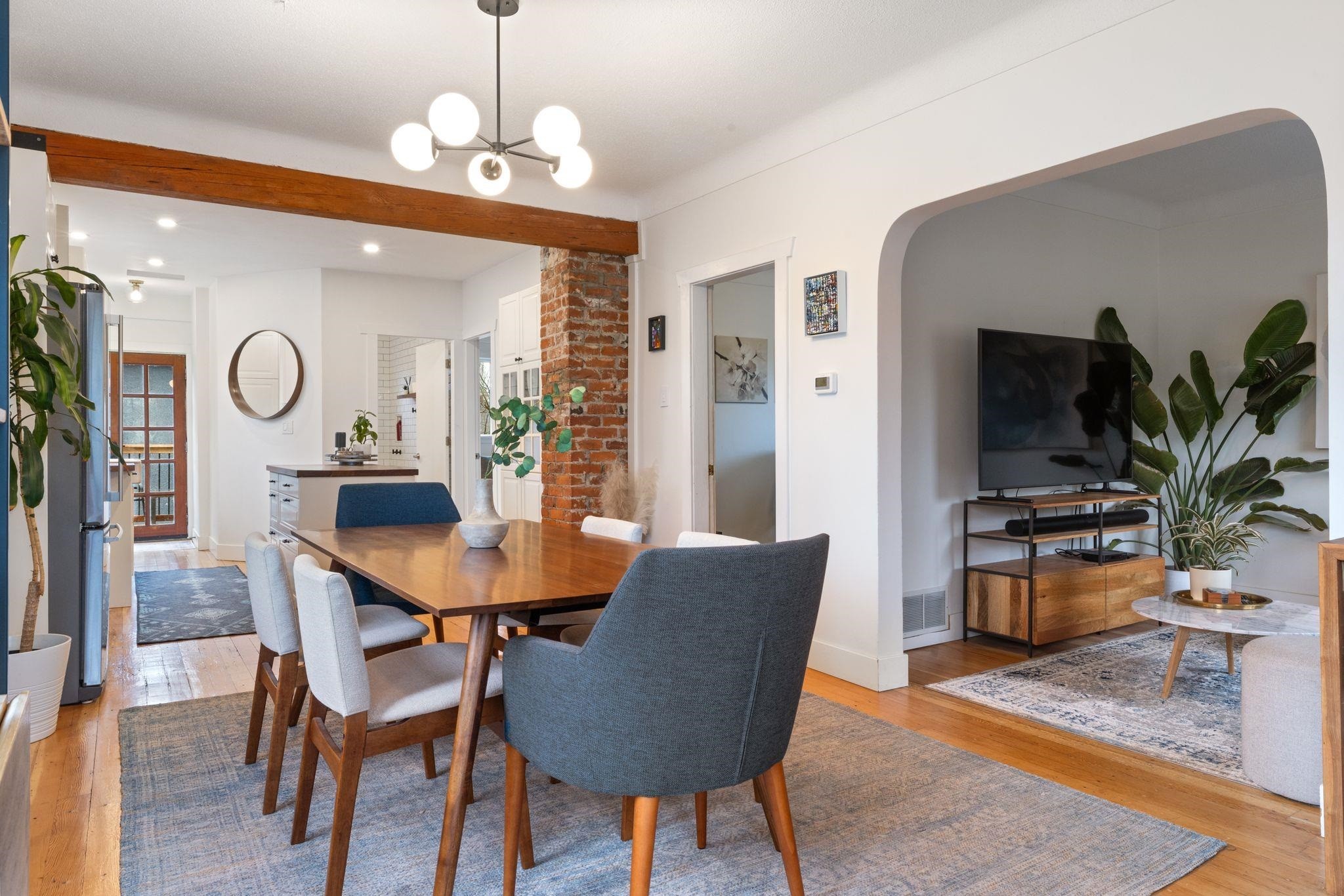 2156 Pender Street E, Vancouver, BC