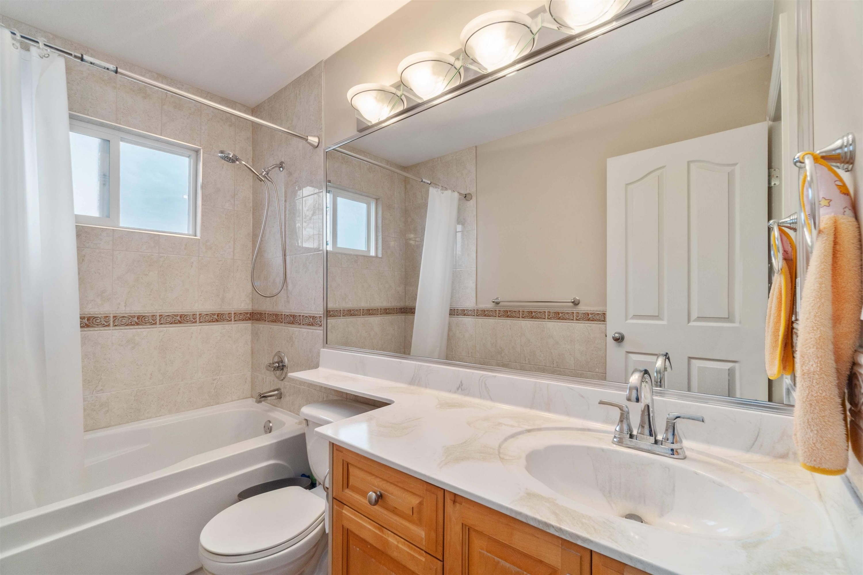 4292 Parker Street, Burnaby, BC