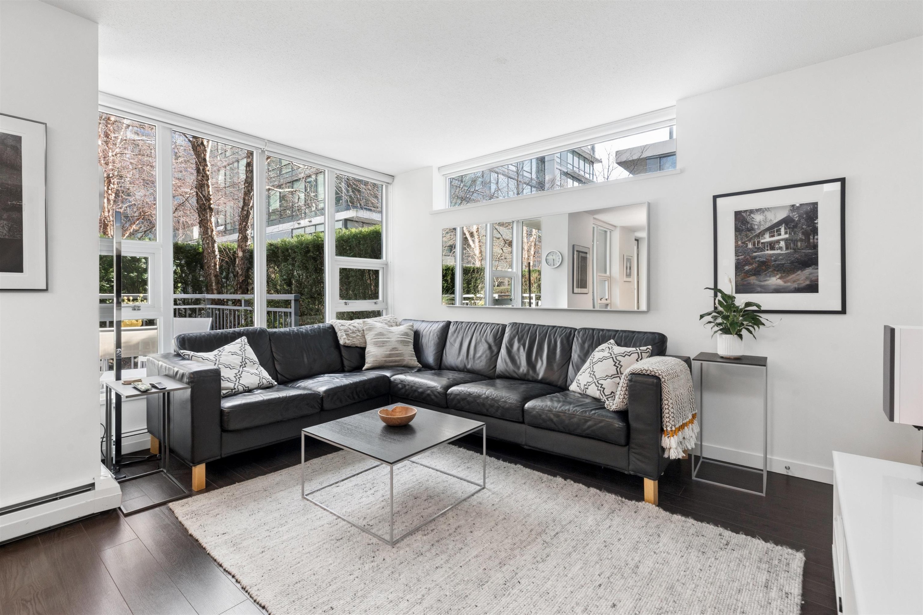 156 1St Avenue W, Vancouver, BC