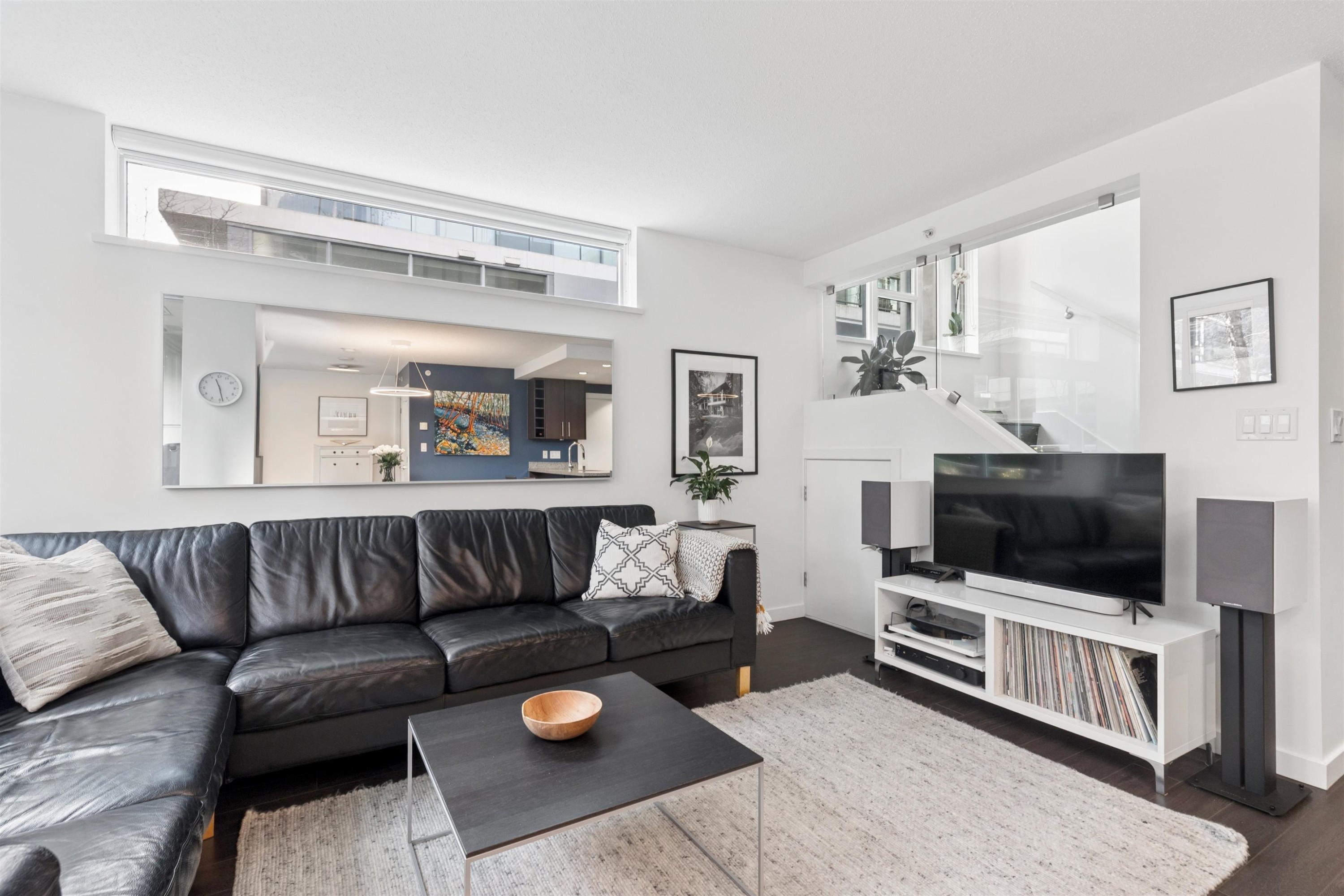 156 1St Avenue W, Vancouver, BC