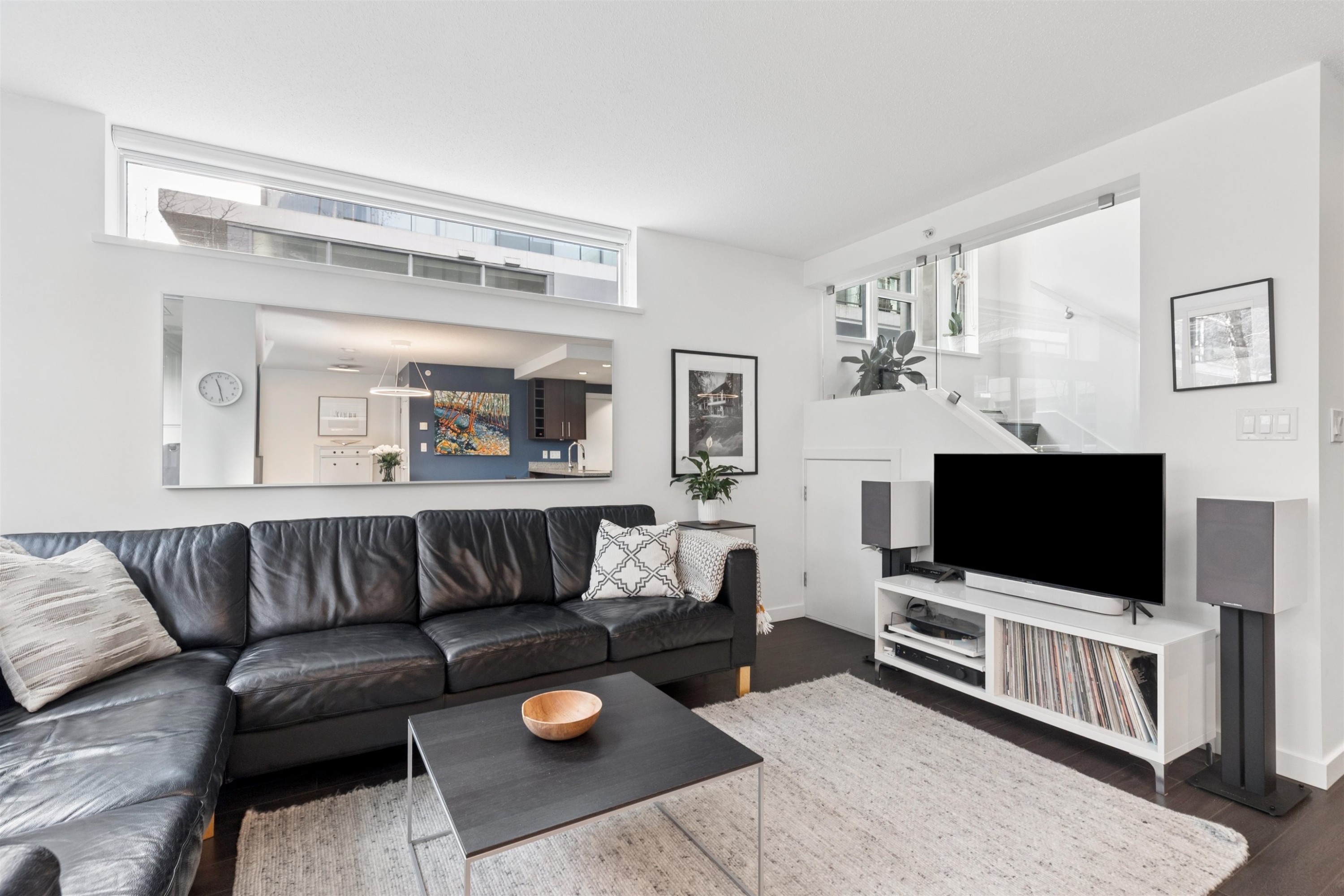 156 1St Avenue W, Vancouver, BC