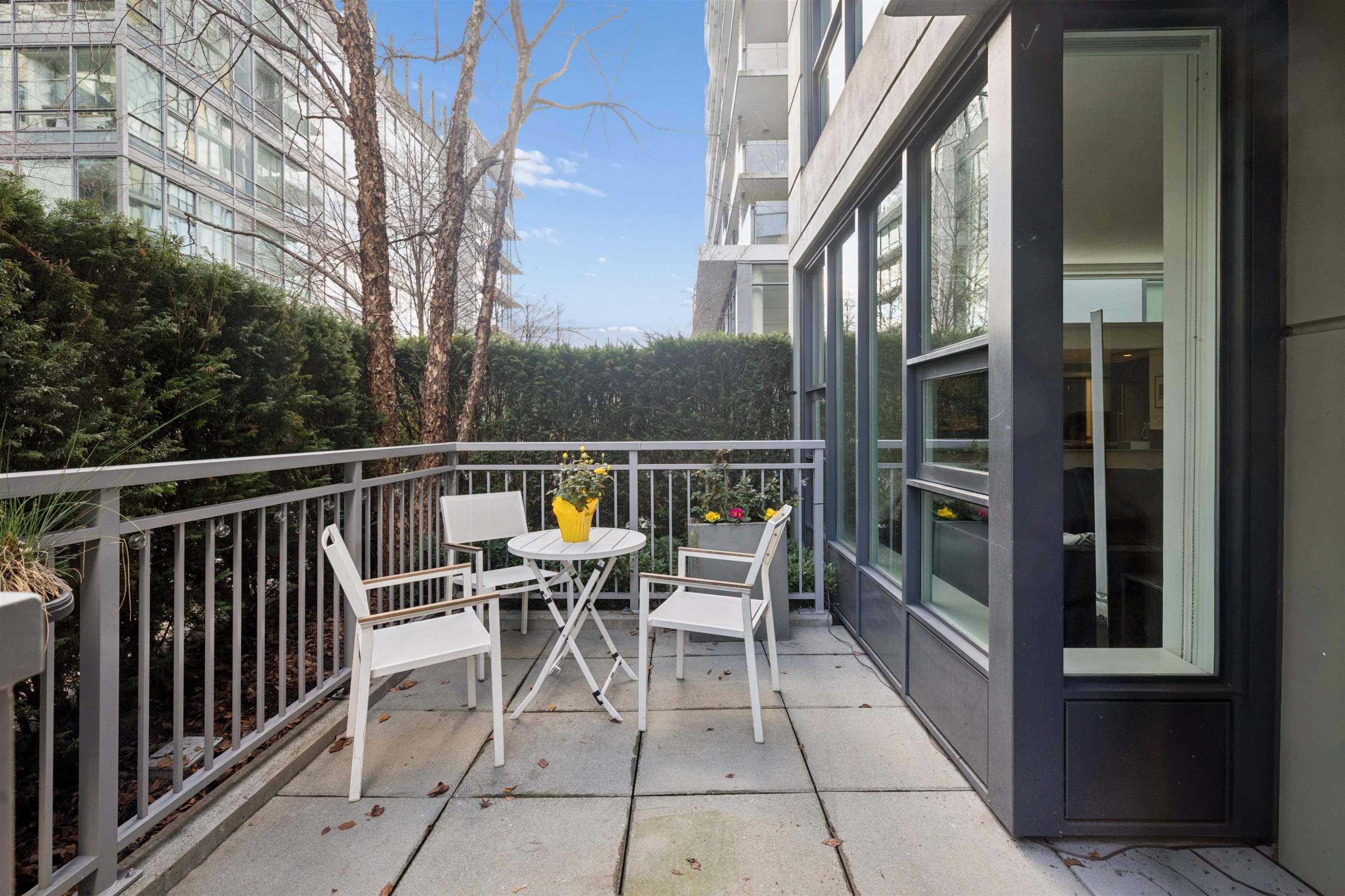 156 1St Avenue W, Vancouver, BC