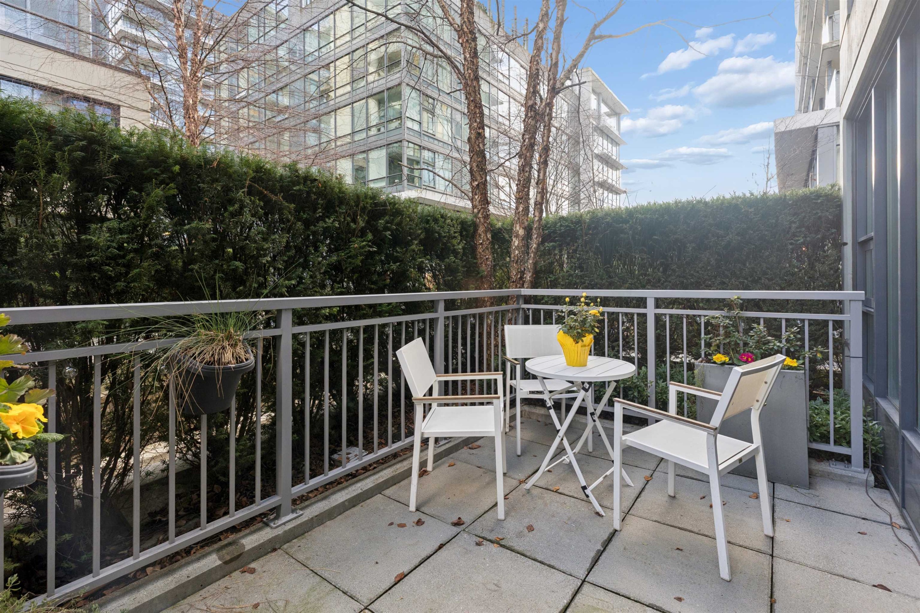 156 1St Avenue W, Vancouver, BC