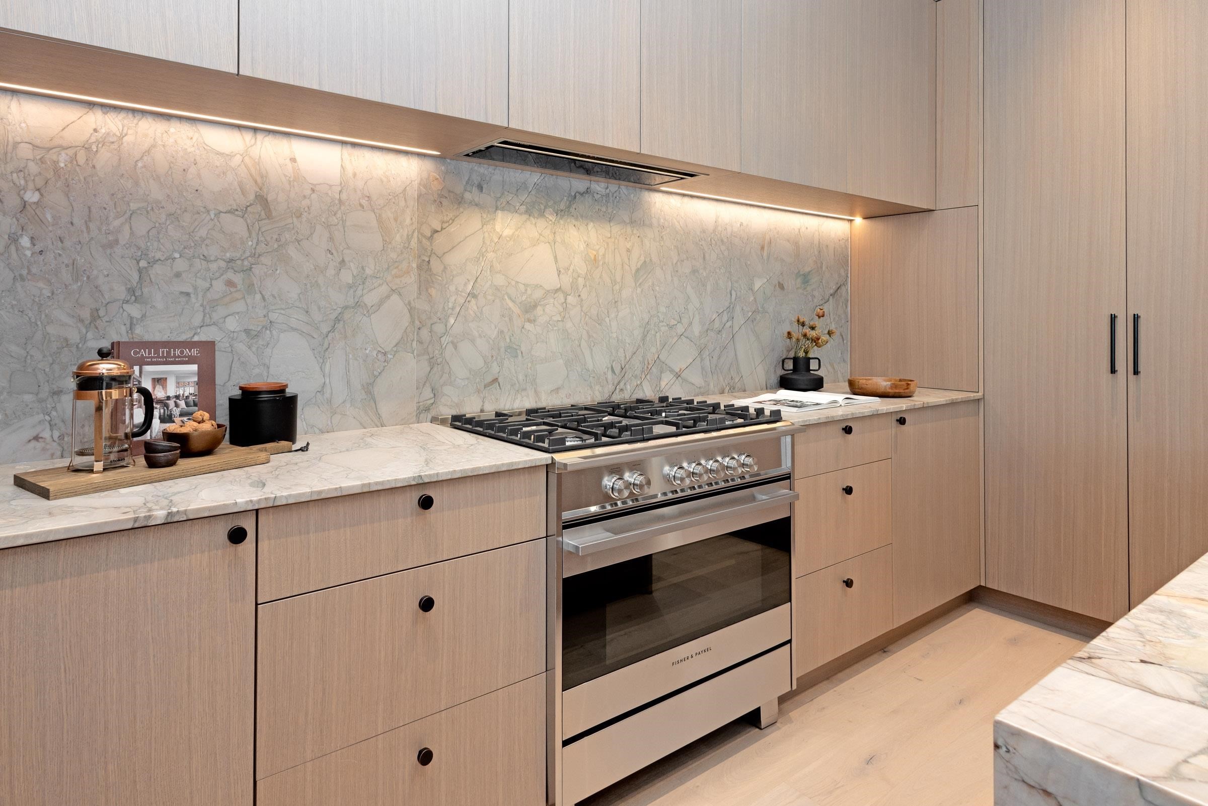 2380 5Th Avenue E, Vancouver, BC