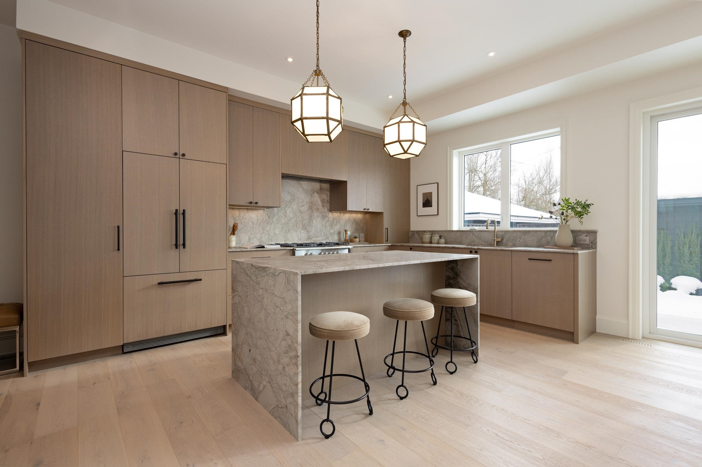 2382 5Th Avenue E, Vancouver, BC