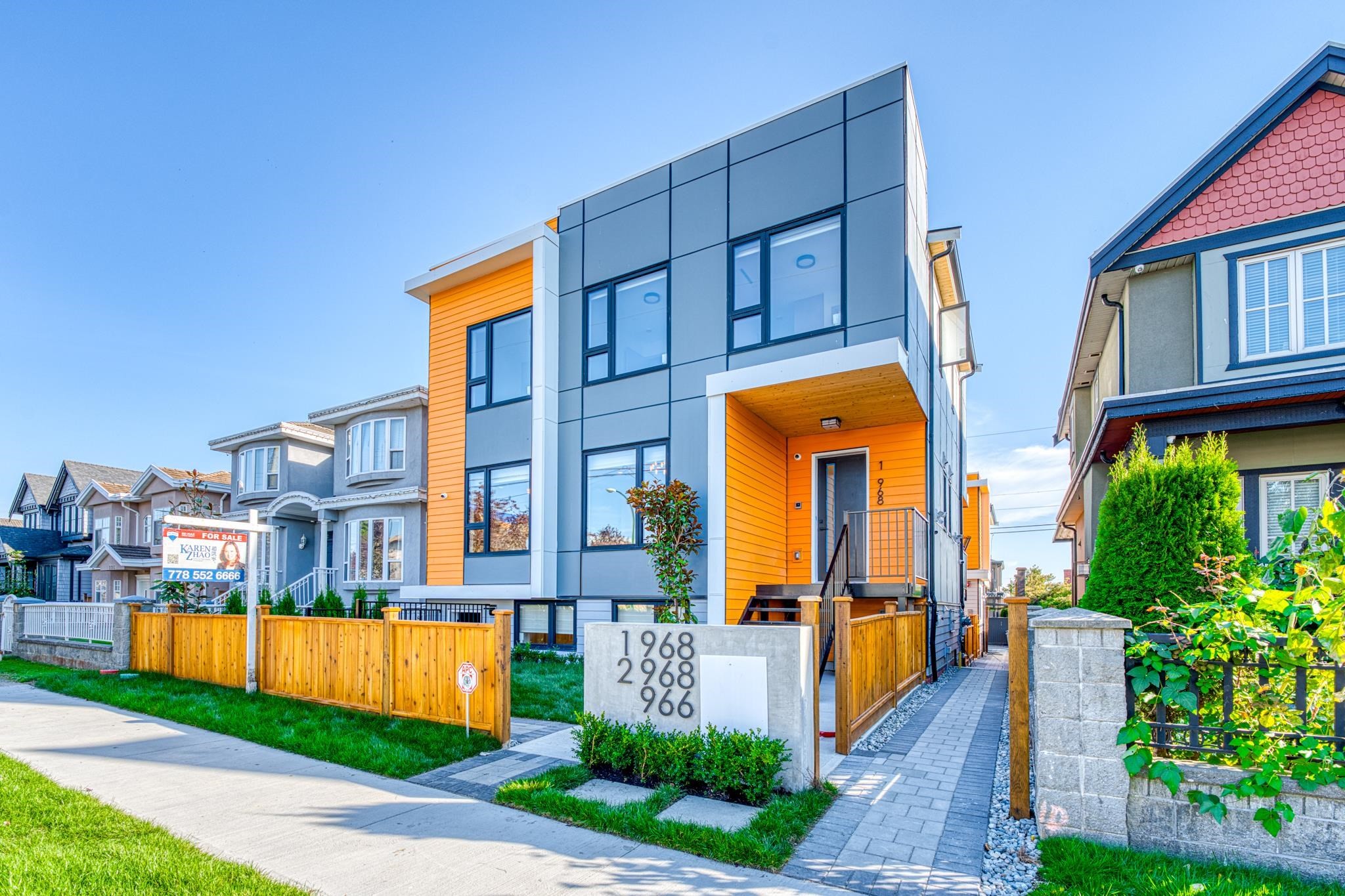 2-968 55Th Avenue E, Vancouver, BC