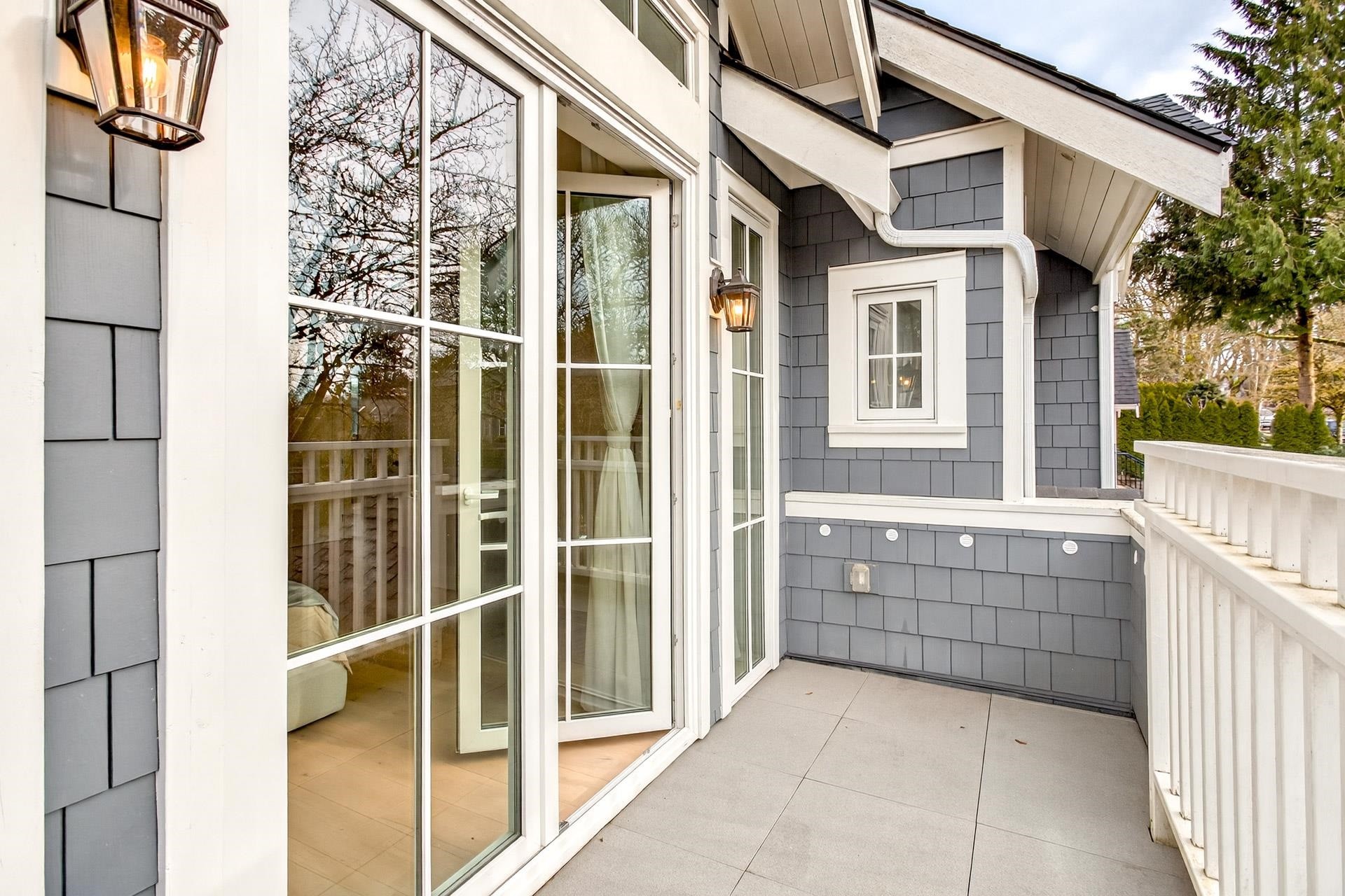 4089 19Th Avenue W, Vancouver, BC