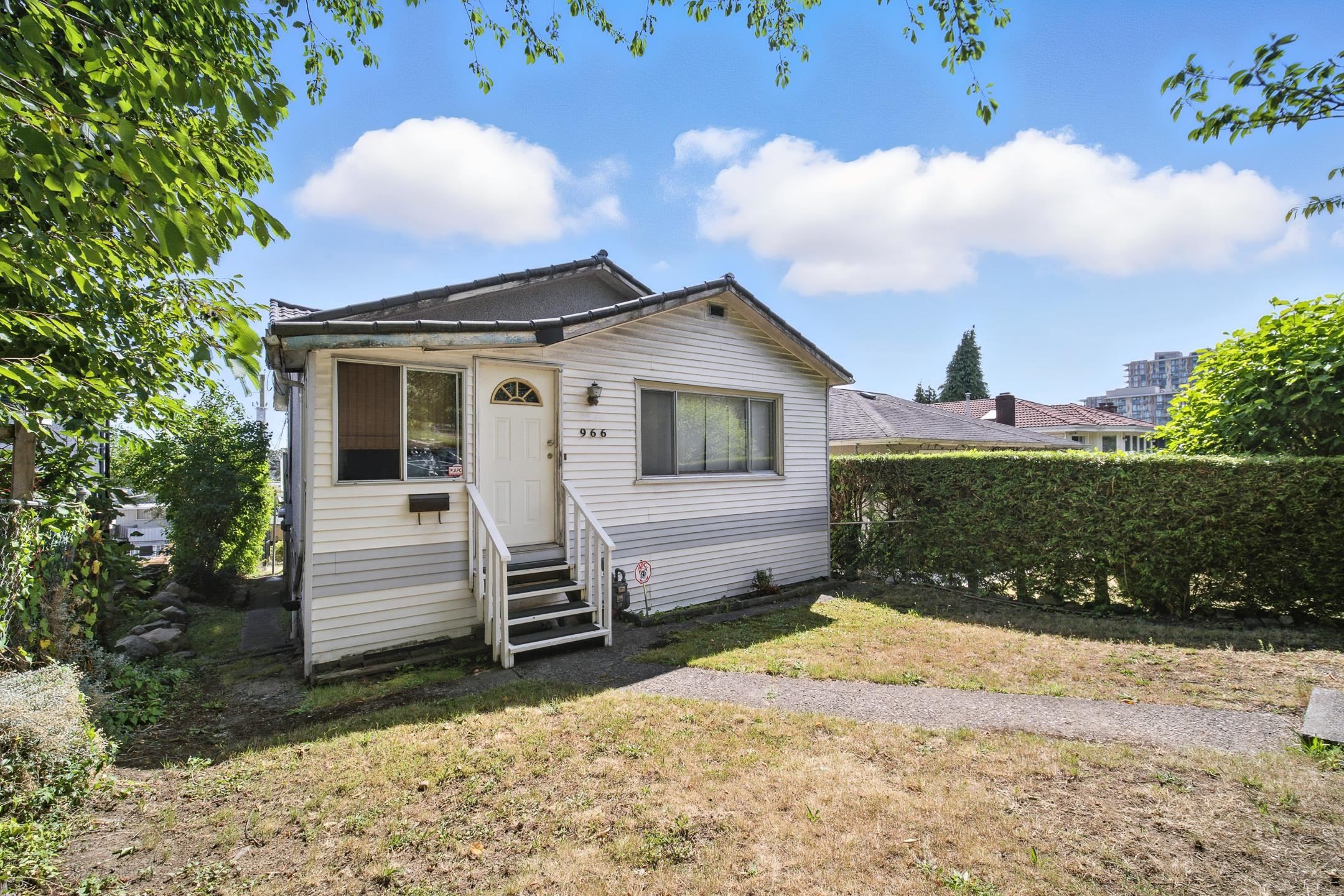 966 64Th Avenue E, Vancouver, BC