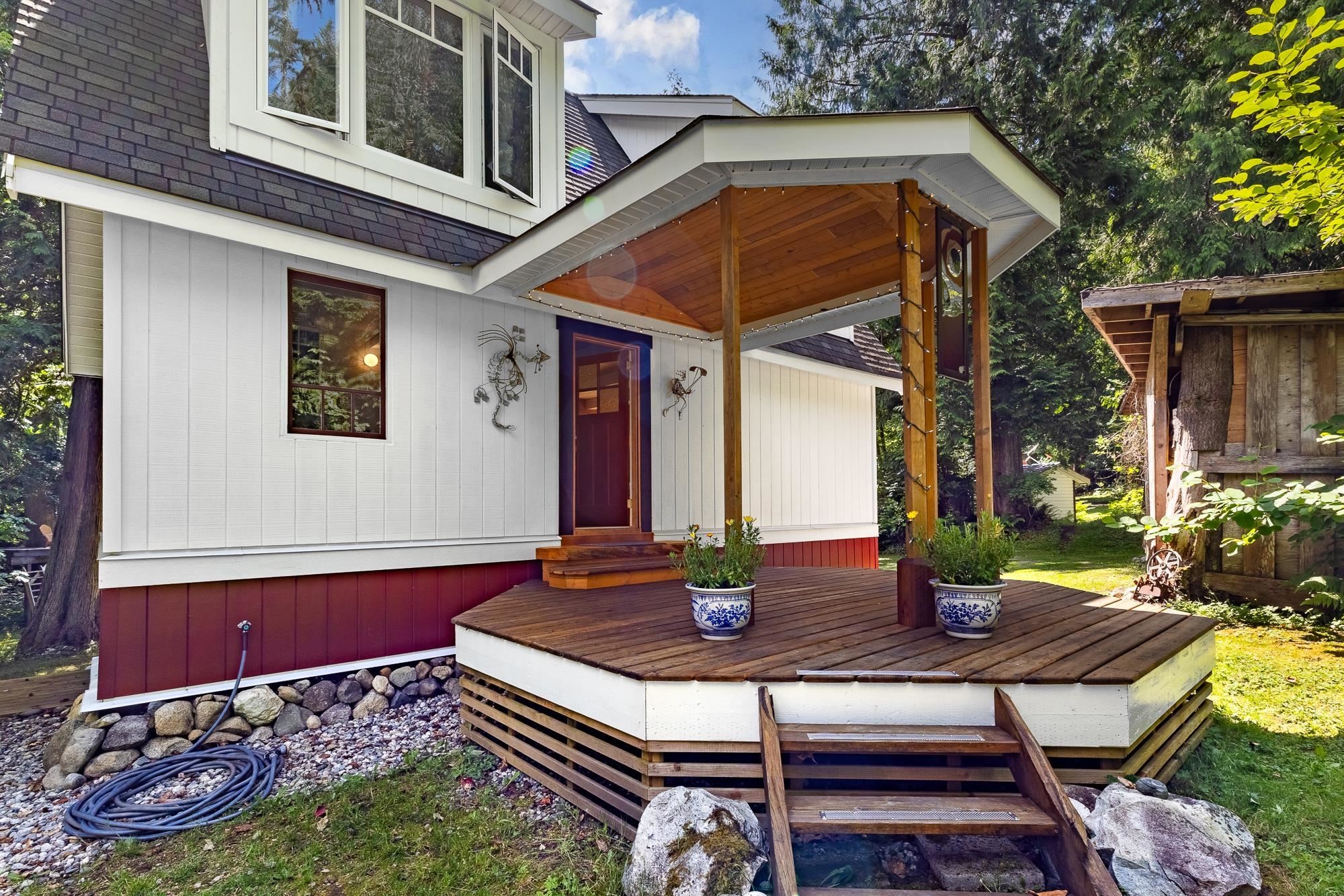 6121 Golf Course Road, Sechelt, BC