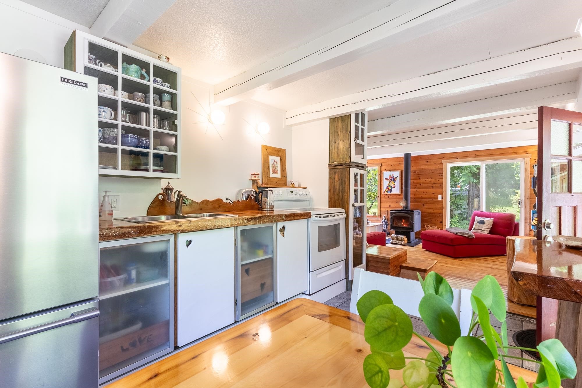6121 Golf Course Road, Sechelt, BC
