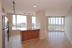 706-4028 Knight Street Vancouver, BC V5N 5Y8