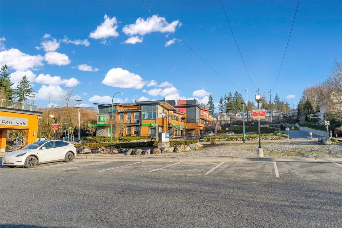 3474 Gislason Avenue, Coquitlam, BC