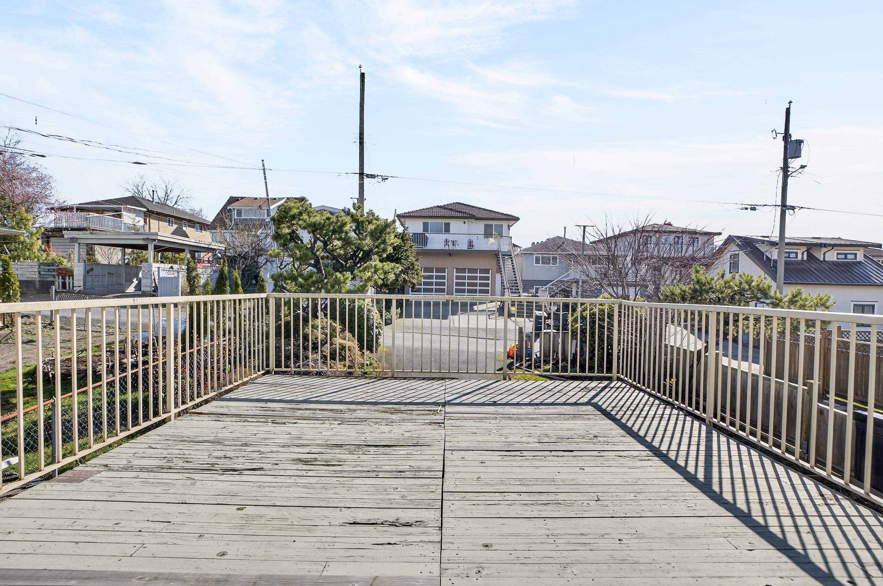3180 3Rd Avenue E, Vancouver, BC