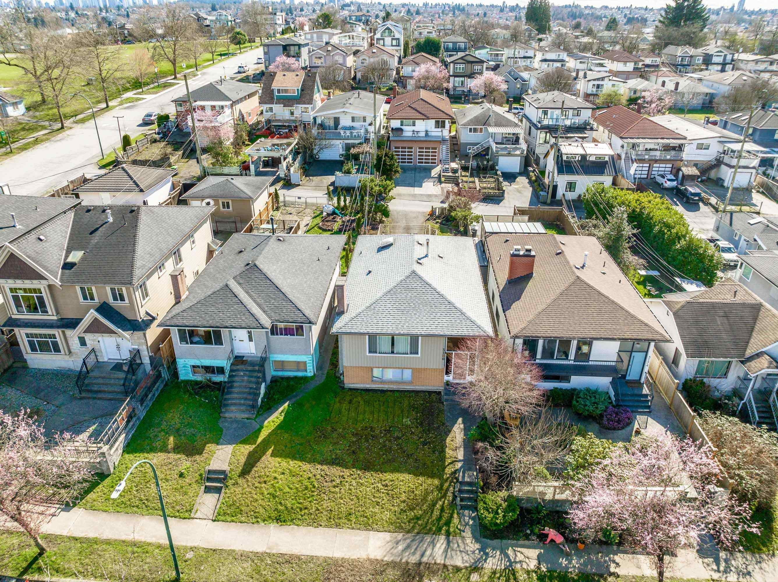 3180 3Rd Avenue E, Vancouver, BC