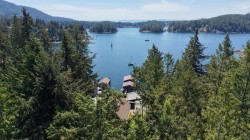 Lot 3 Sinclair Bay Road Garden Bay, BC V0N 1S1