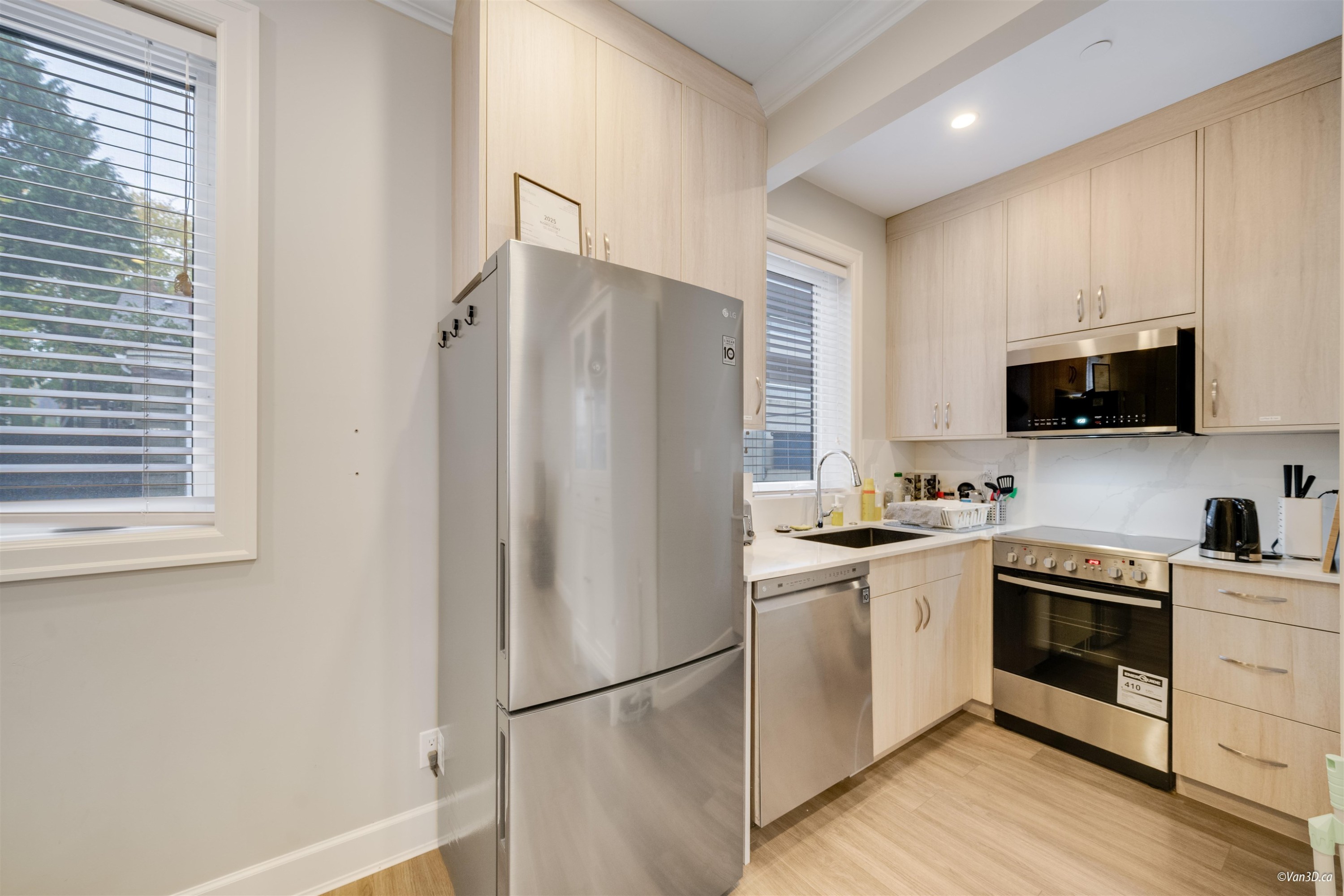 3657 29Th Avenue W, Vancouver, BC
