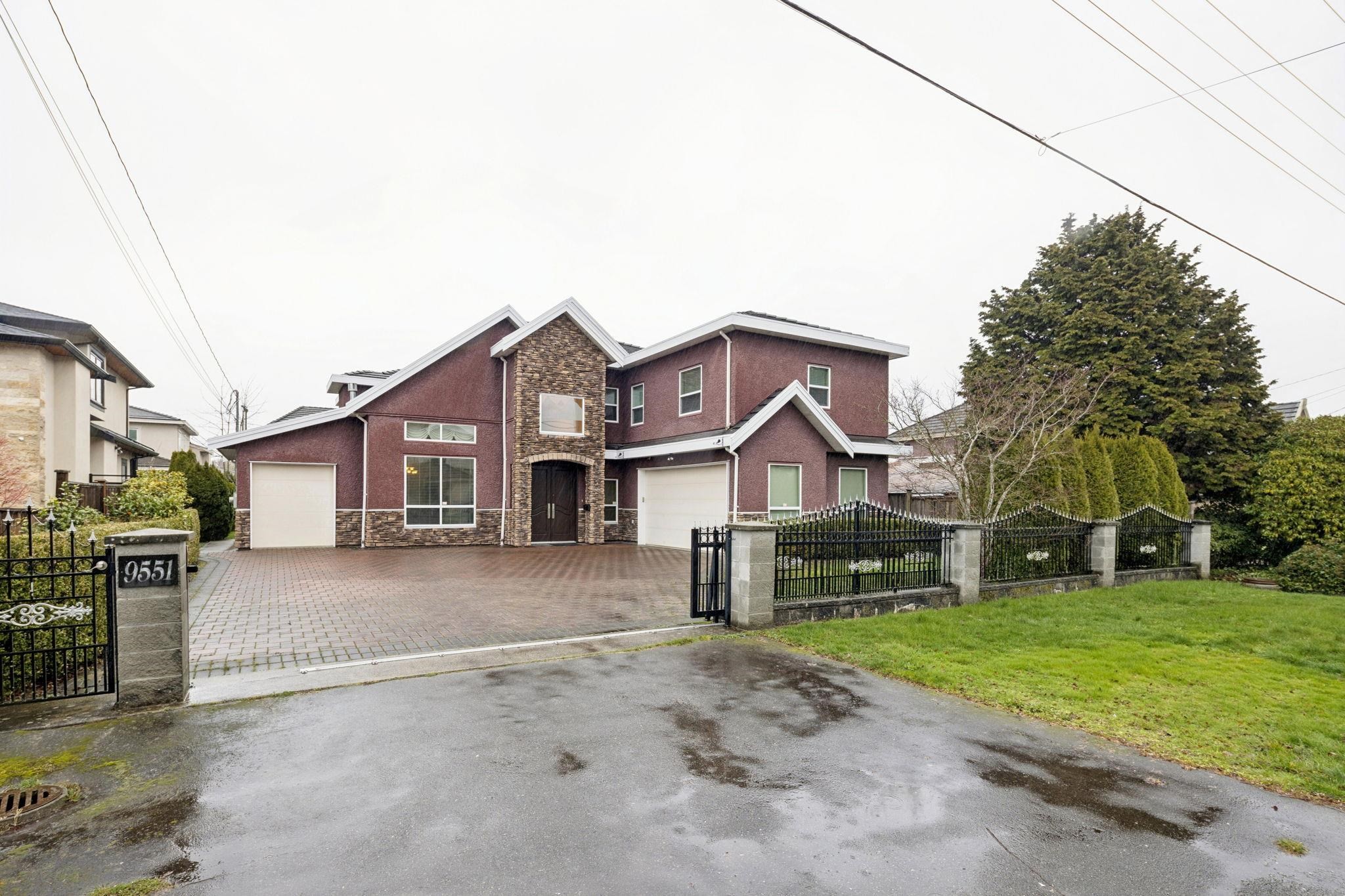 9551 Saunders Road, Richmond, BC