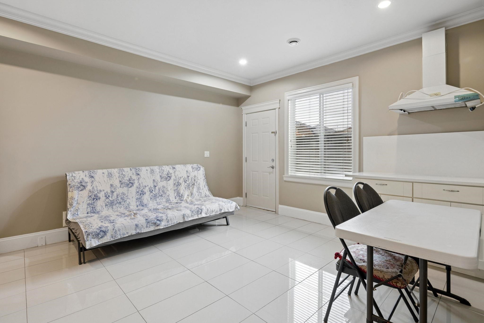 9551 Saunders Road, Richmond, BC