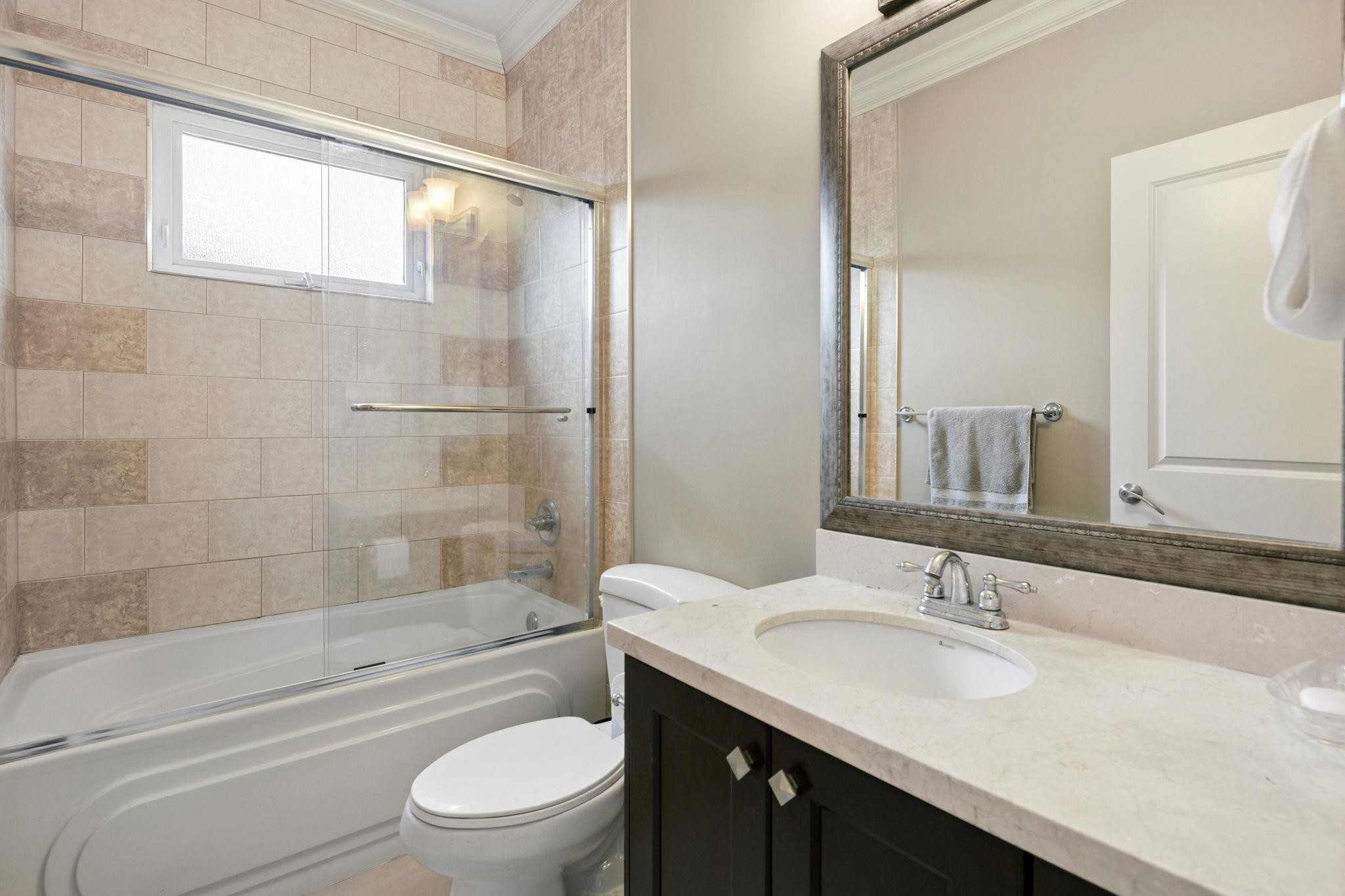 9551 Saunders Road, Richmond, BC