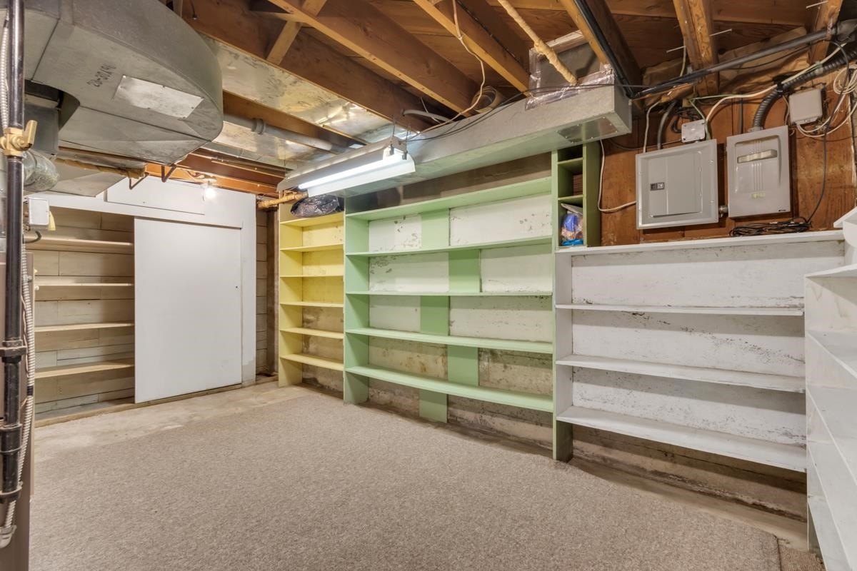 4386 Erwin Drive, West Vancouver, BC