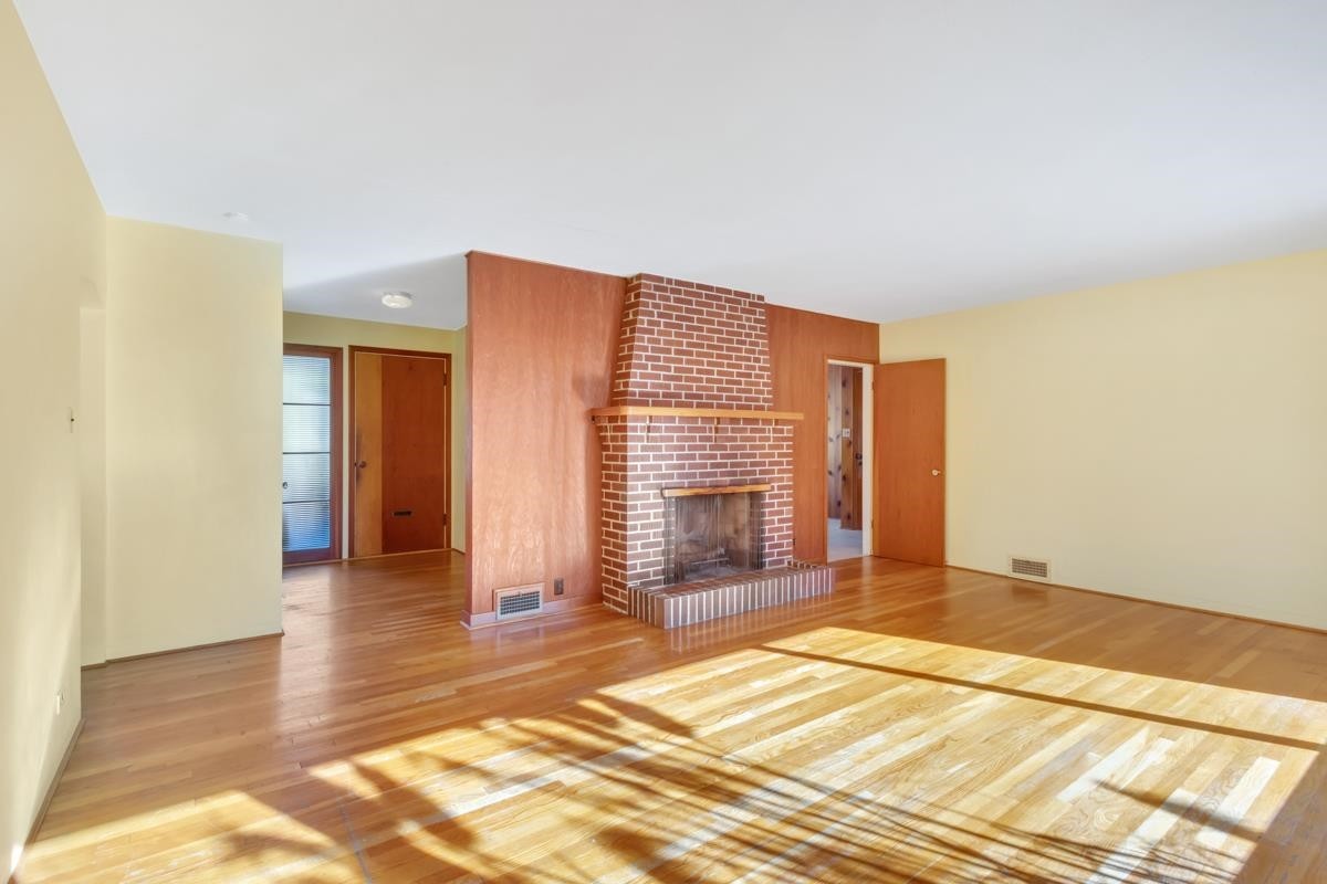 4386 Erwin Drive, West Vancouver, BC