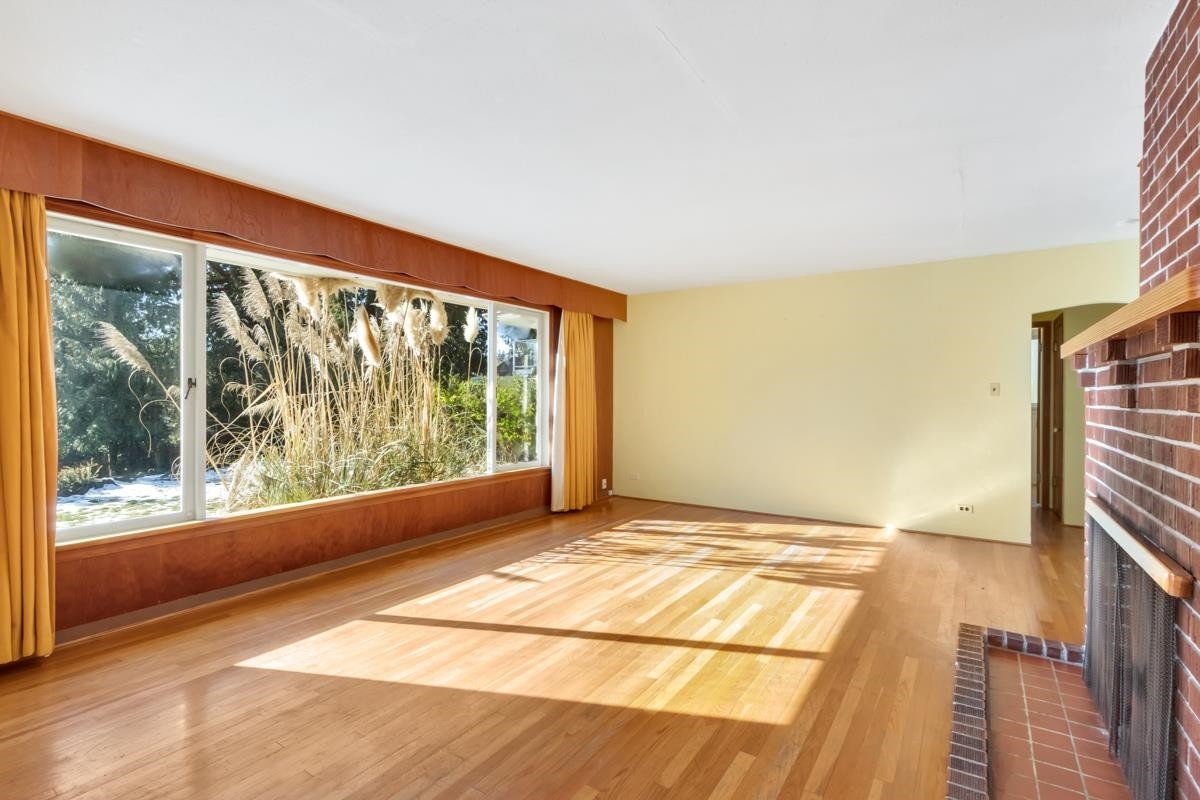 4386 Erwin Drive, West Vancouver, BC