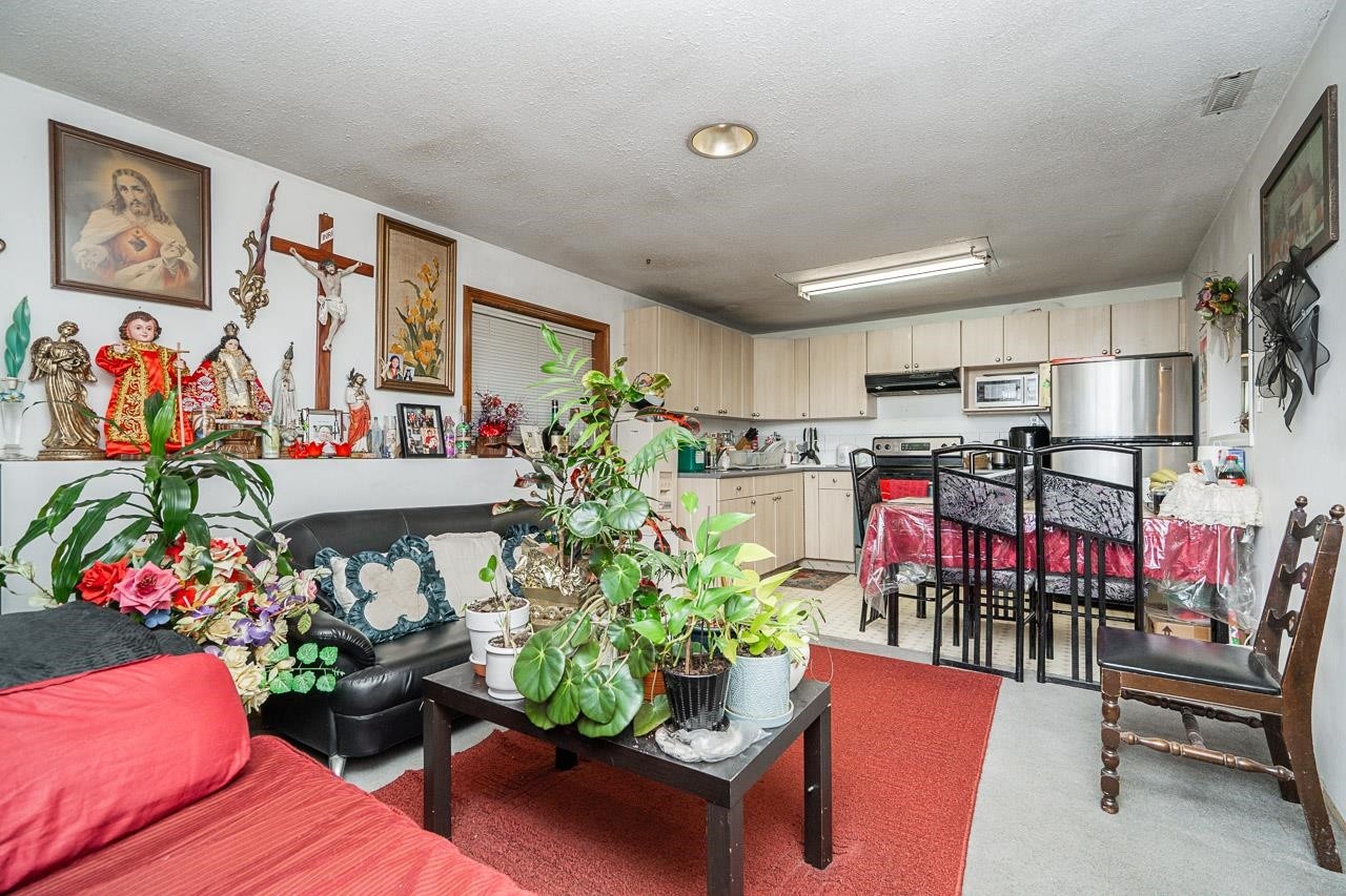 4712 Victoria Drive, Vancouver, BC