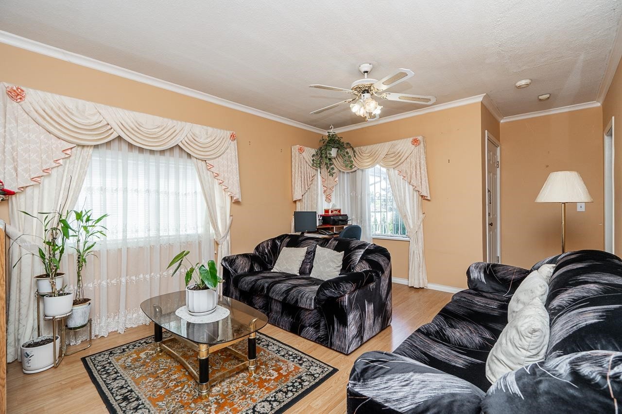 4712 Victoria Drive, Vancouver, BC