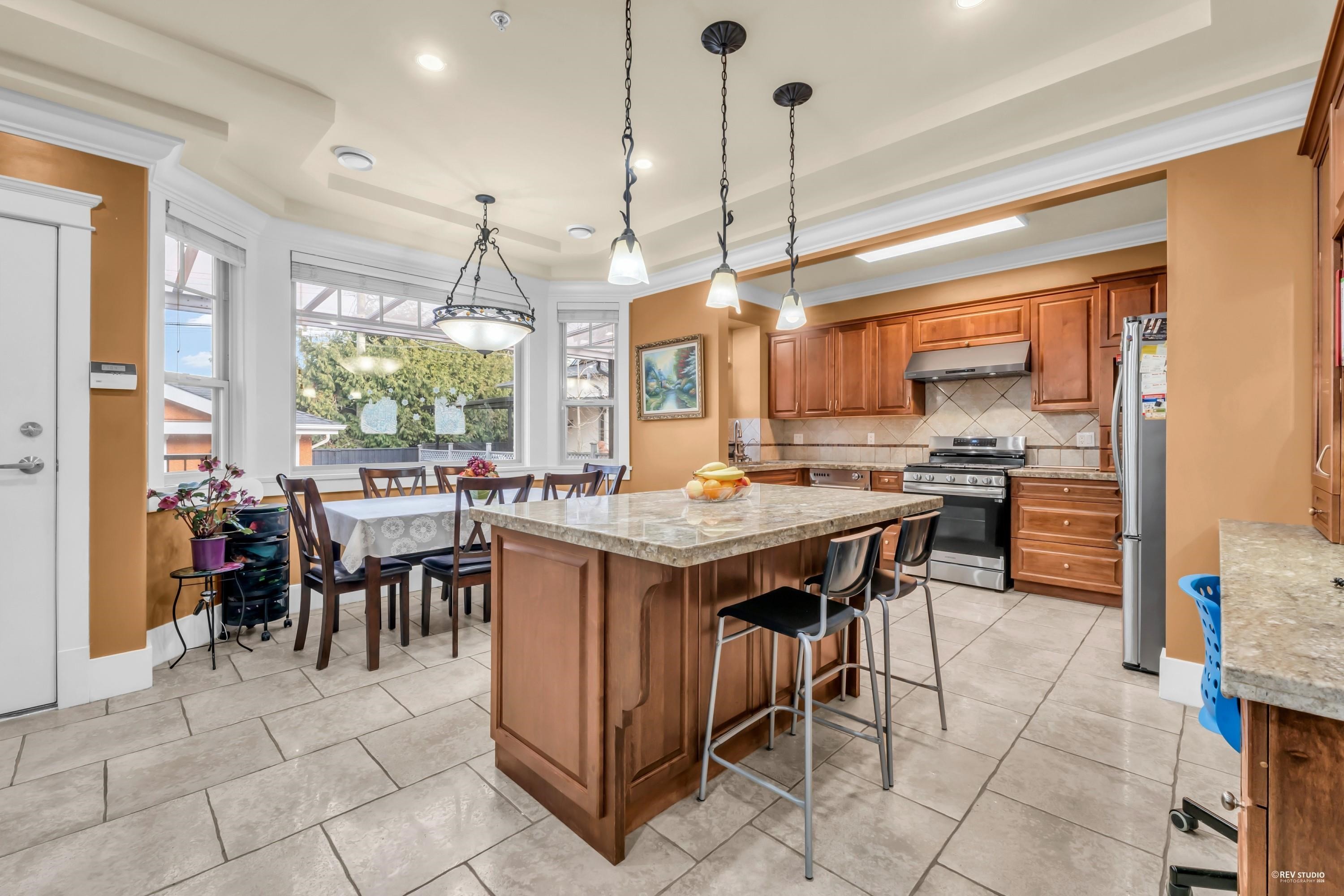 2139 22Nd Avenue W, Vancouver, BC