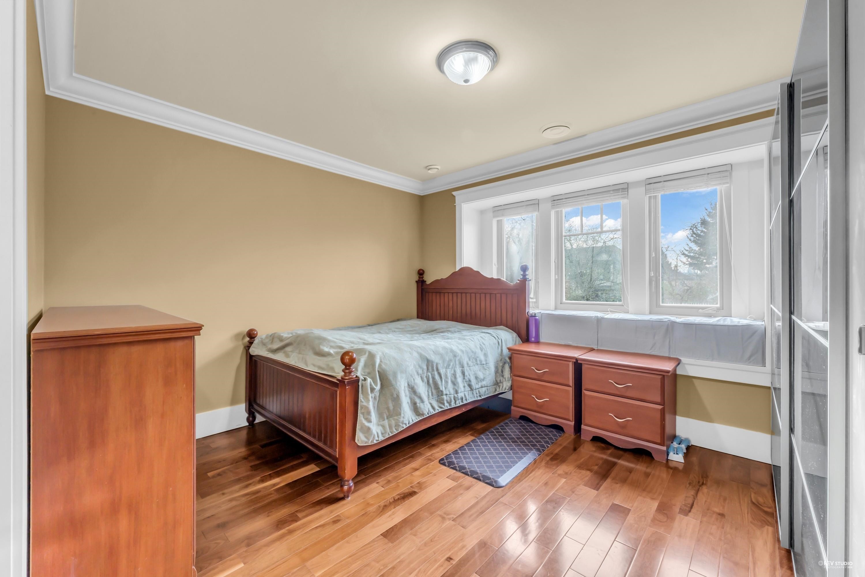 2139 22Nd Avenue W, Vancouver, BC