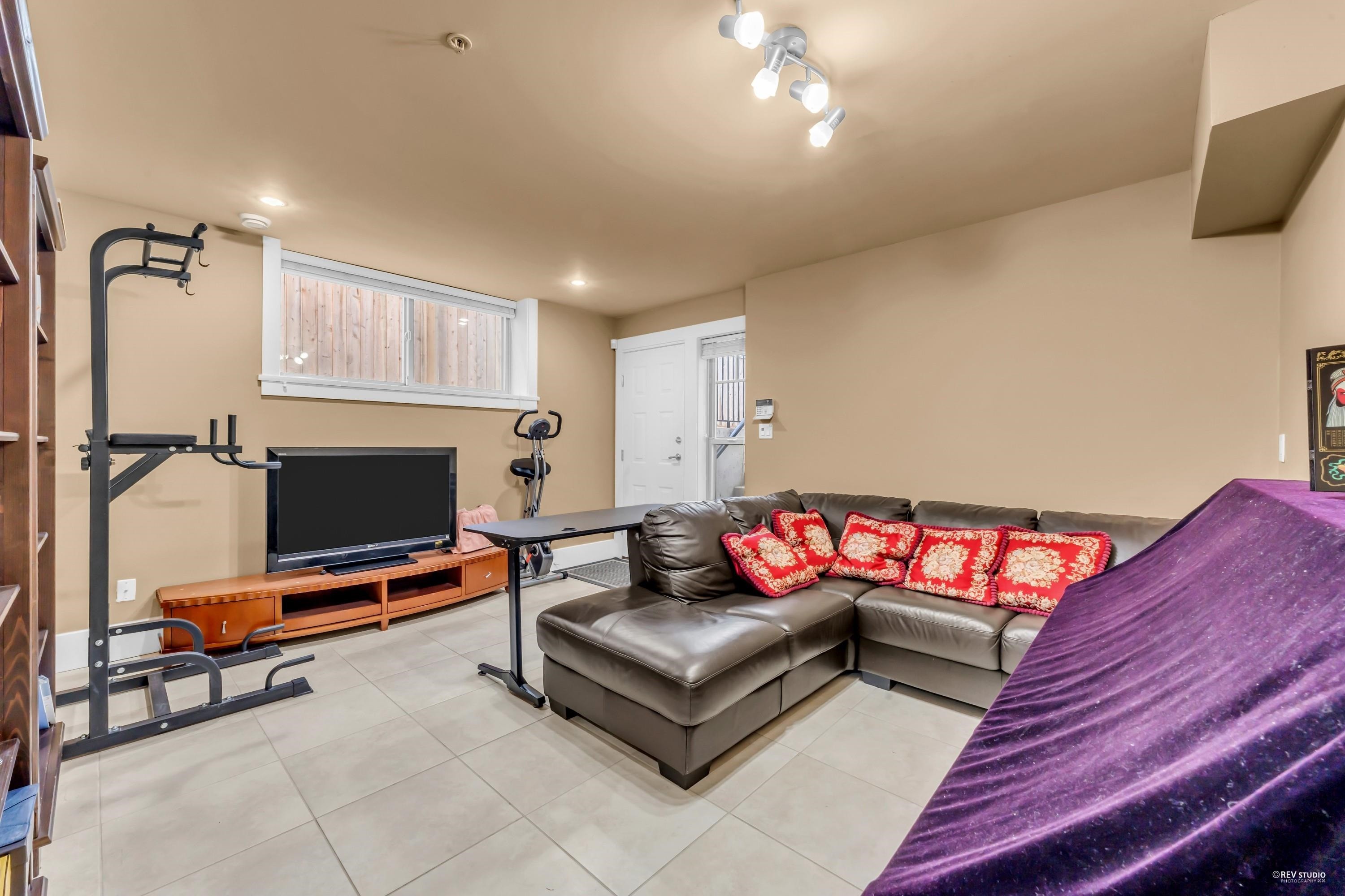 2139 22Nd Avenue W, Vancouver, BC