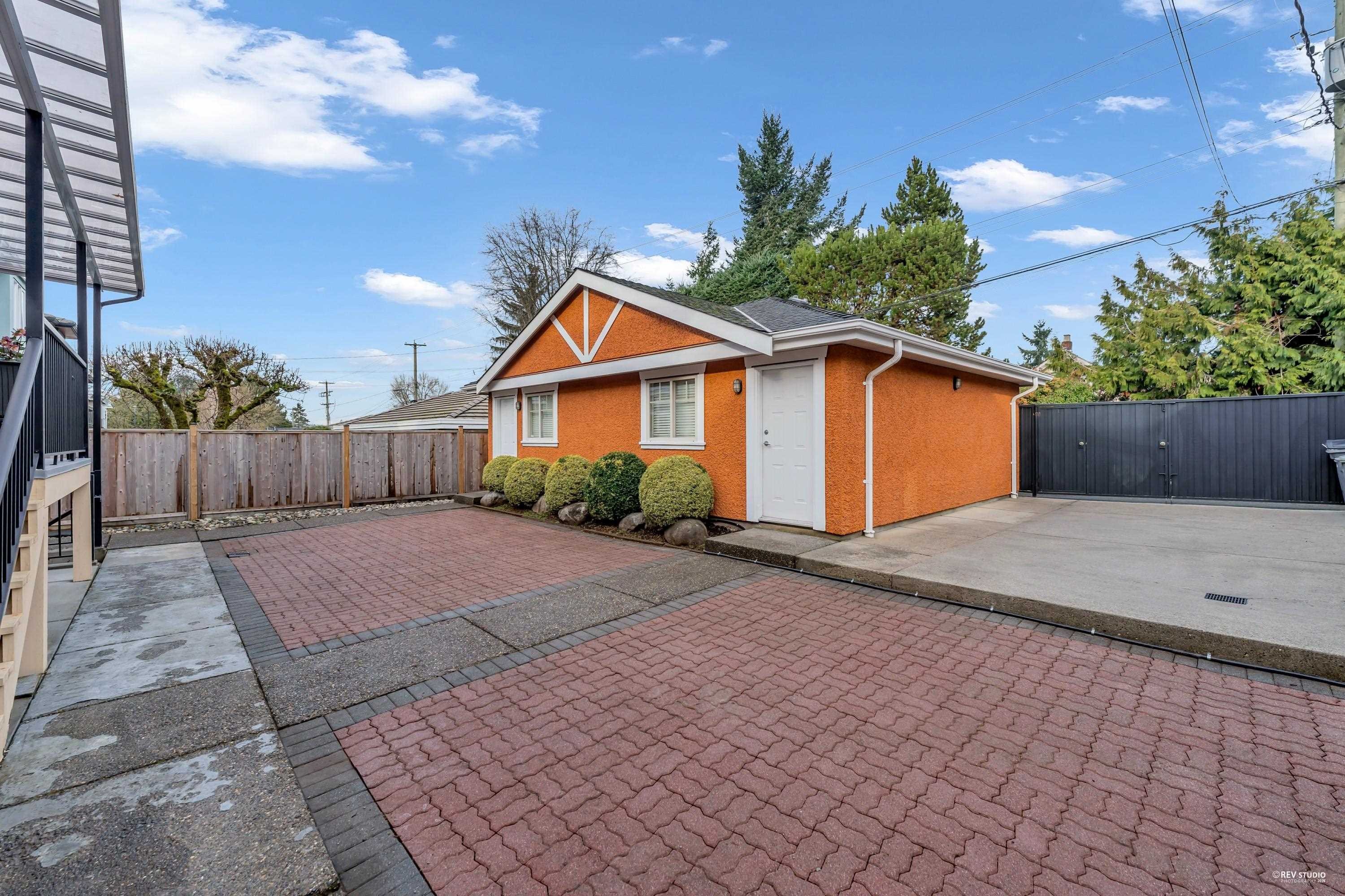 2139 22Nd Avenue W, Vancouver, BC