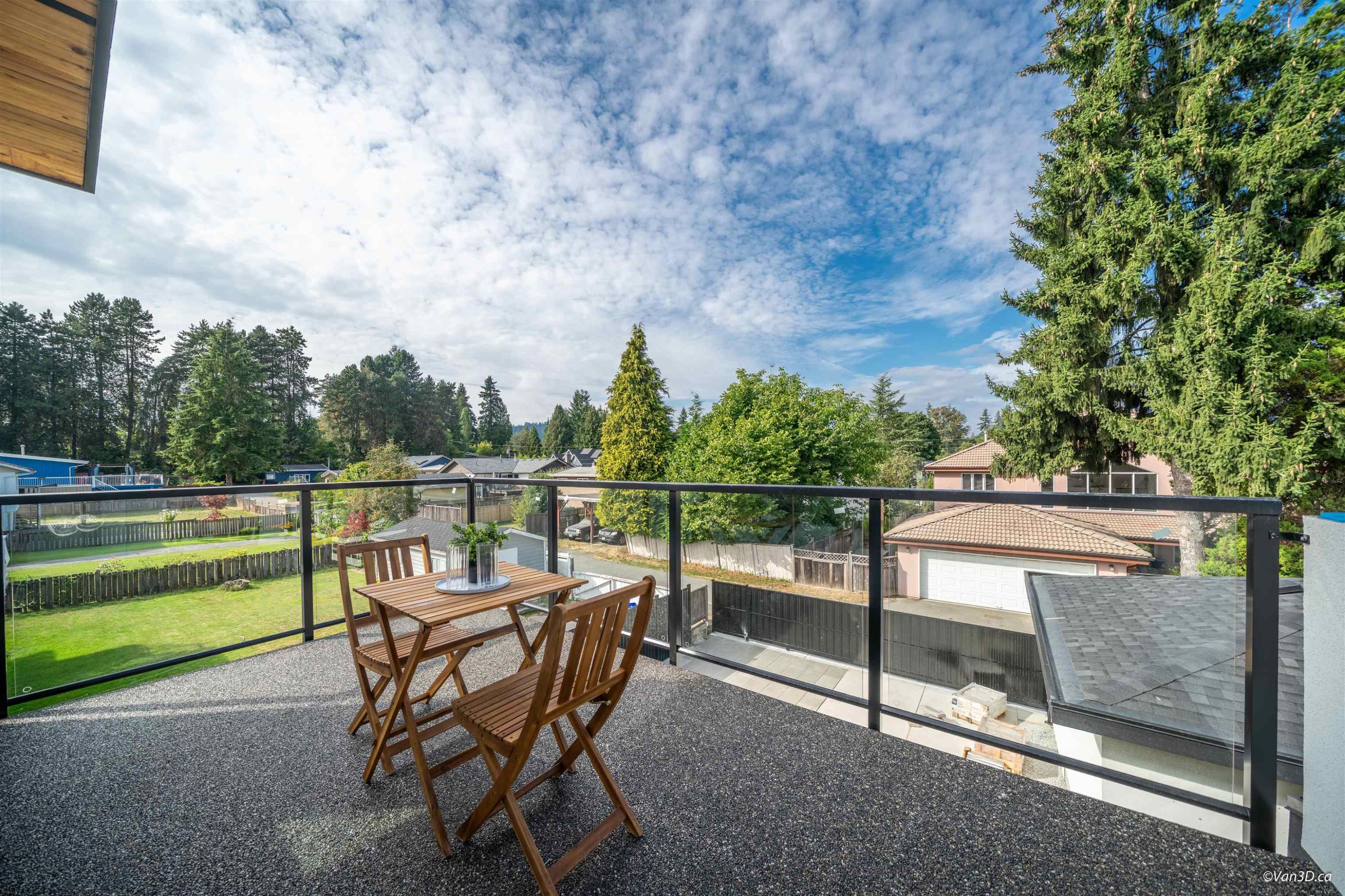 817 Cornell Avenue, Coquitlam, BC