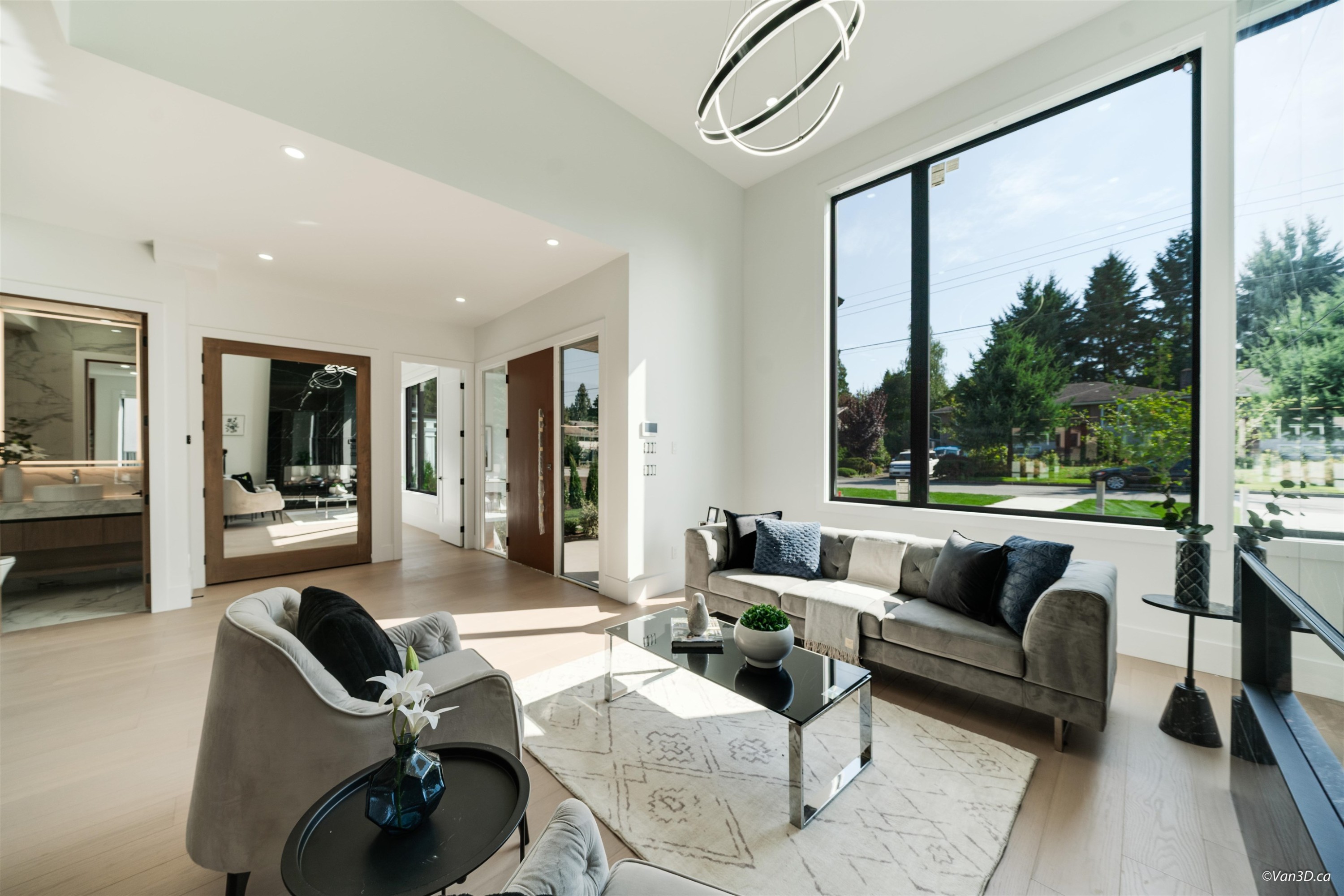 817 Cornell Avenue, Coquitlam, BC