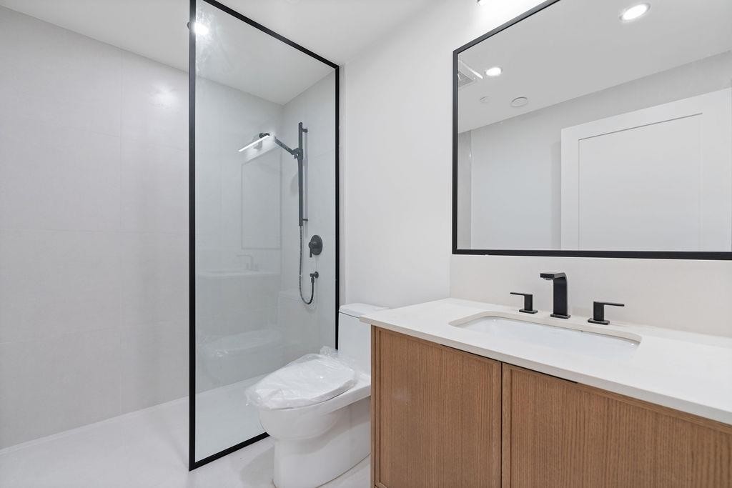6851 Cypress Street, Vancouver, BC
