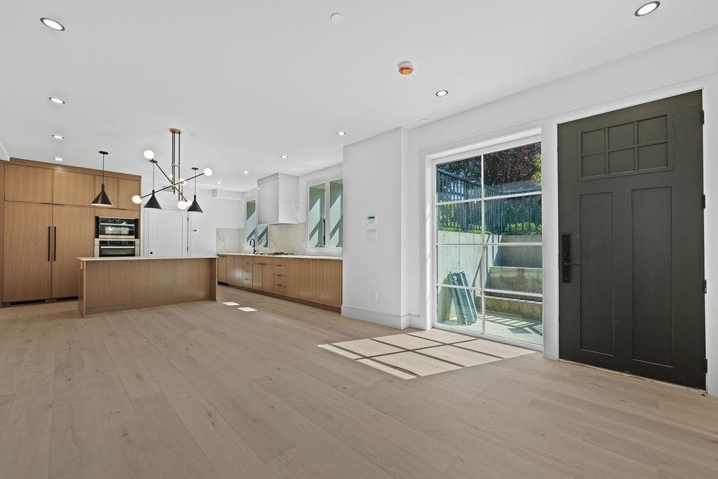 6851 Cypress Street, Vancouver, BC